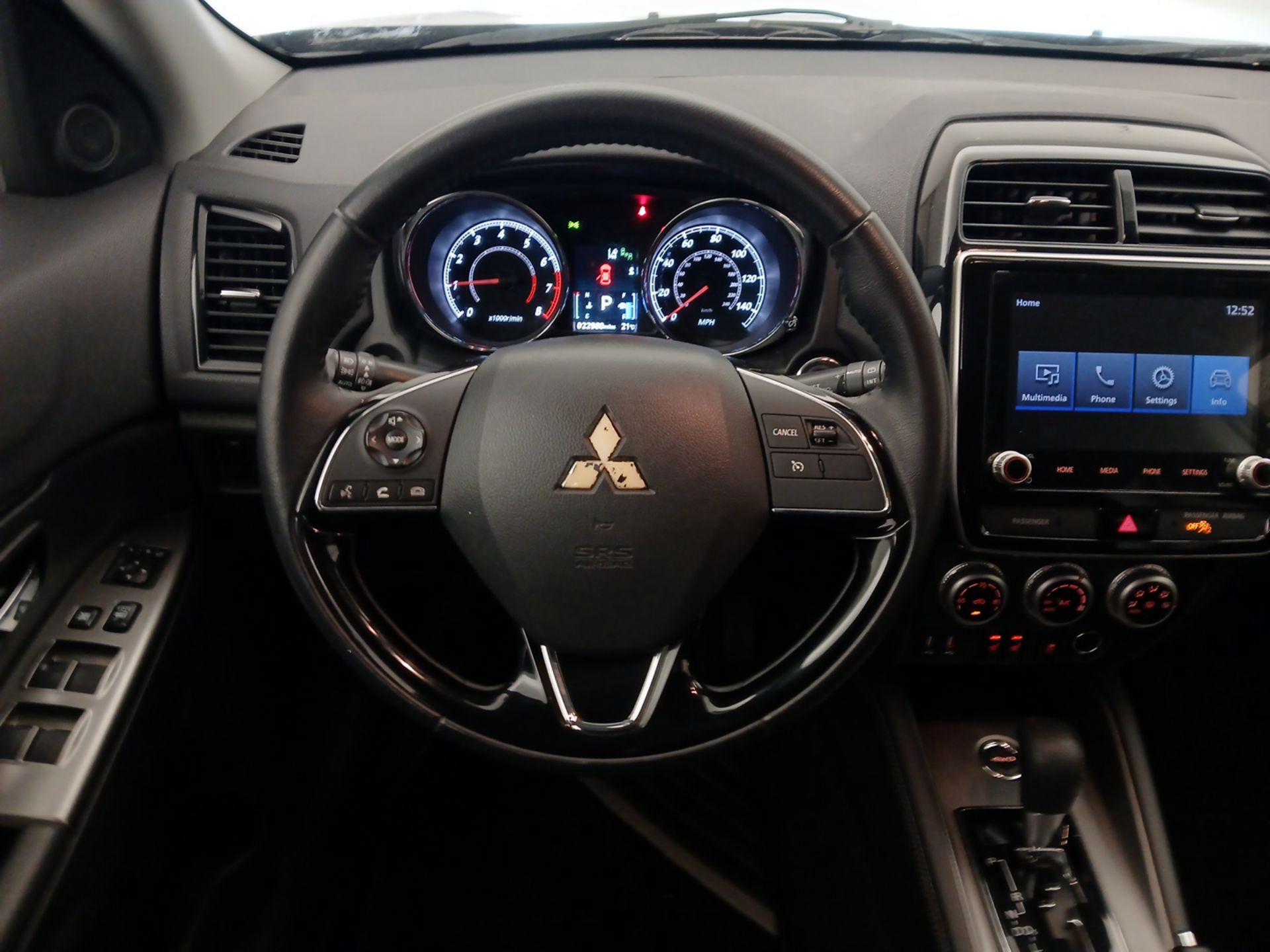 Thumbnail: 2020 Mitsubishi Outlander Sport - 10