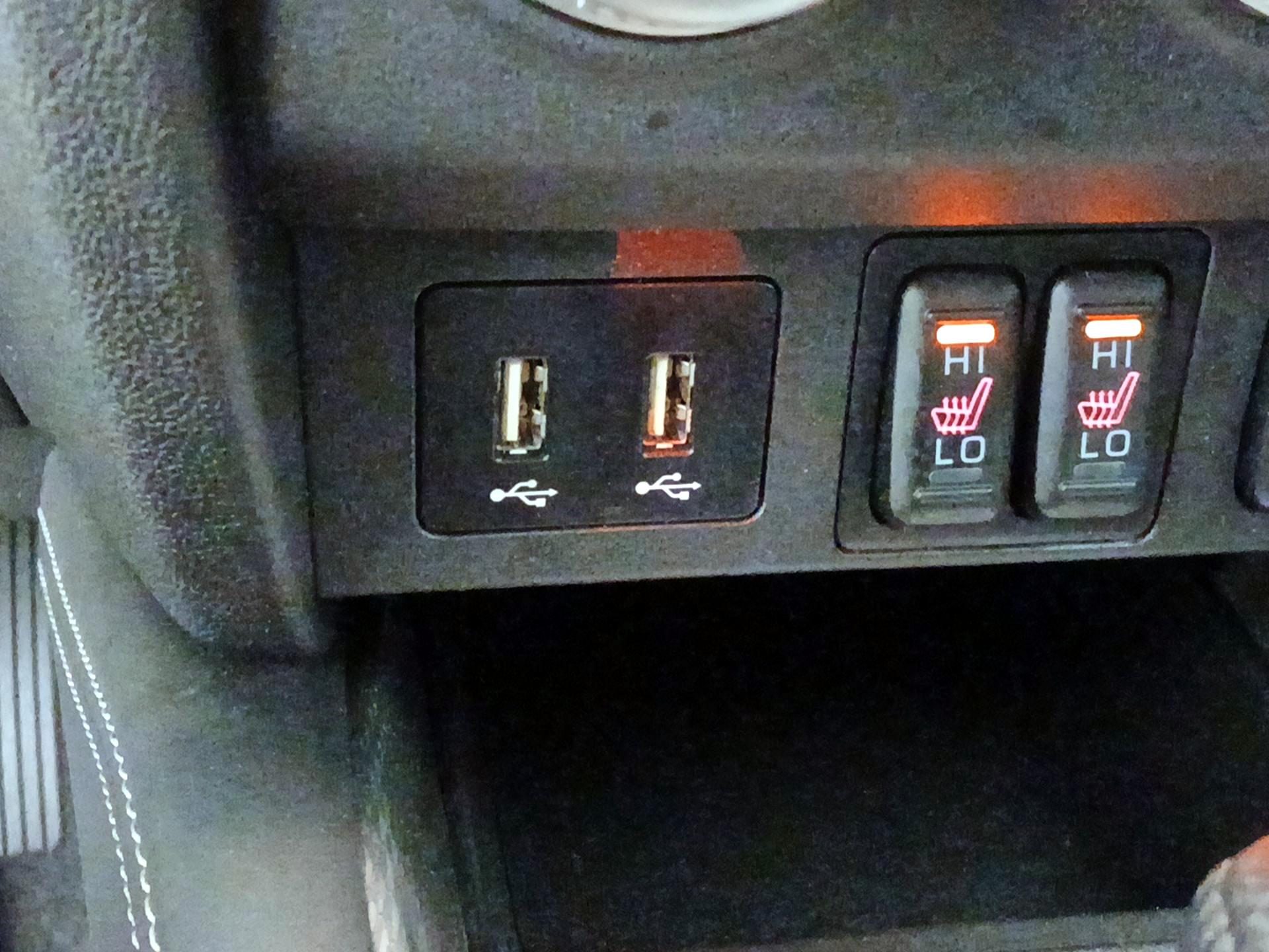 Thumbnail: 2020 Mitsubishi Outlander Sport - 18