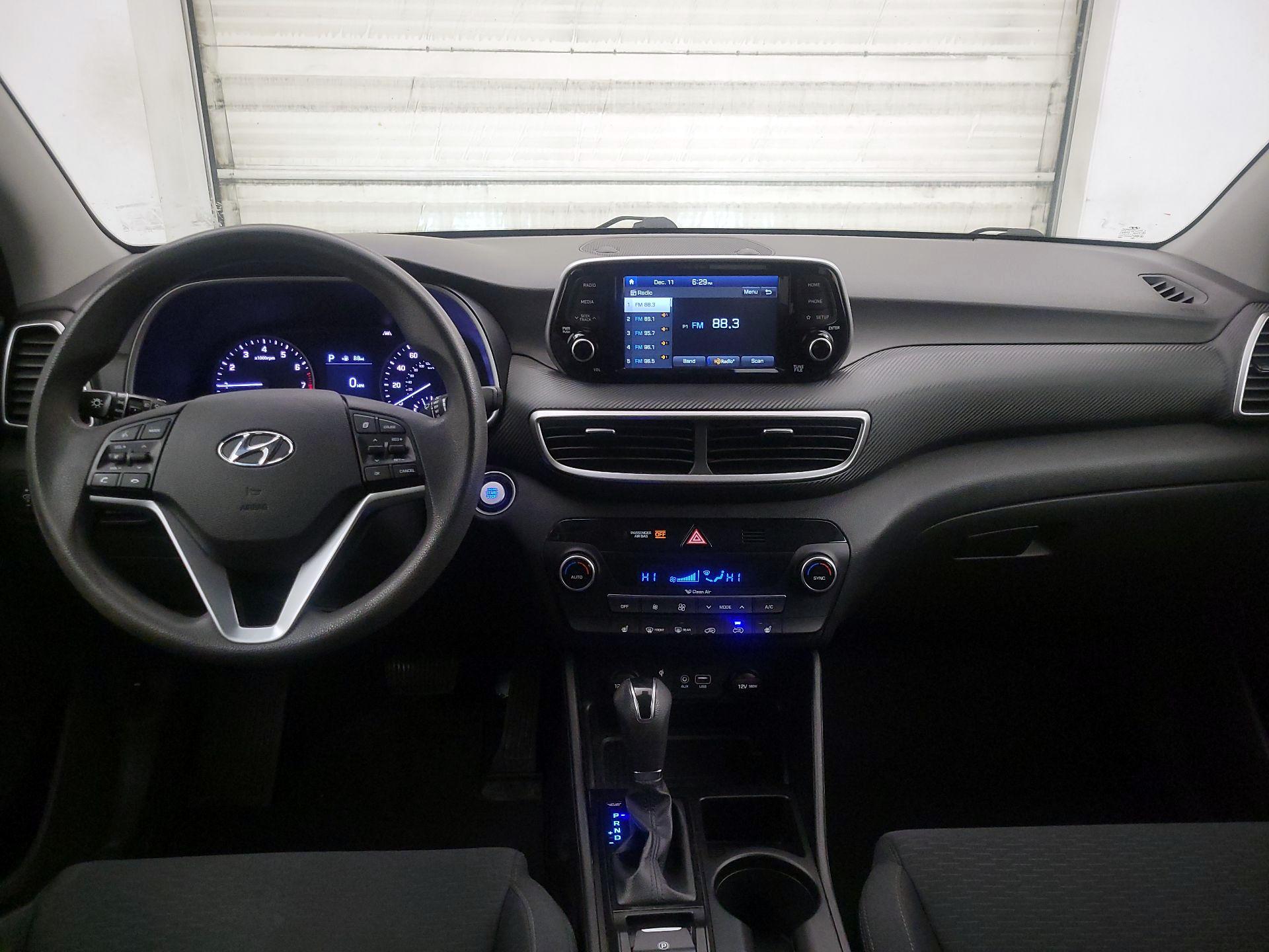 Thumbnail: 2019 Hyundai Tucson - 9