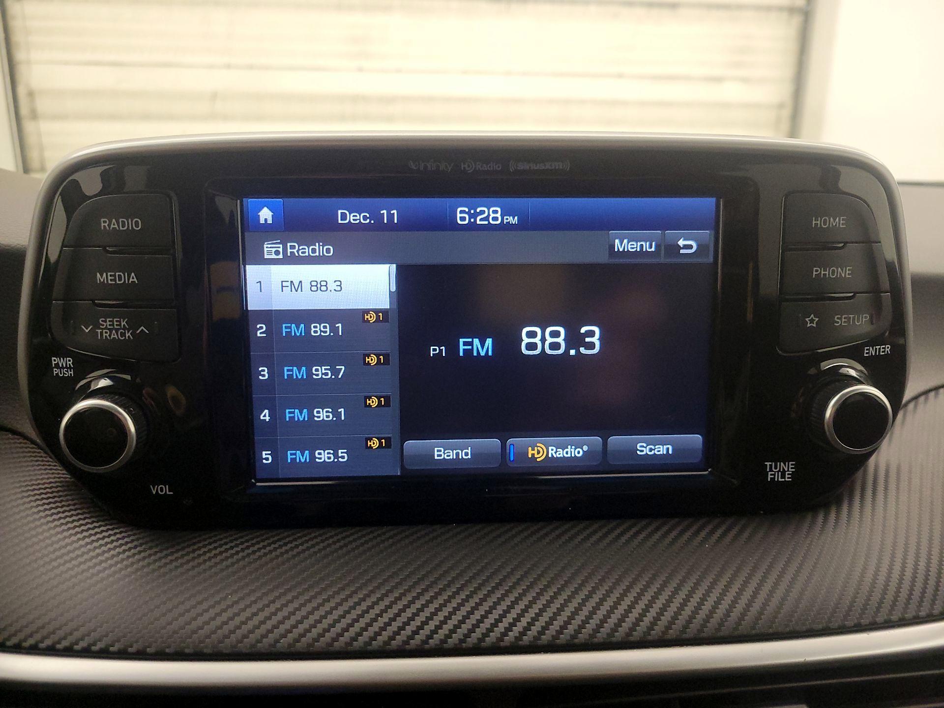 Thumbnail: 2019 Hyundai Tucson - 15