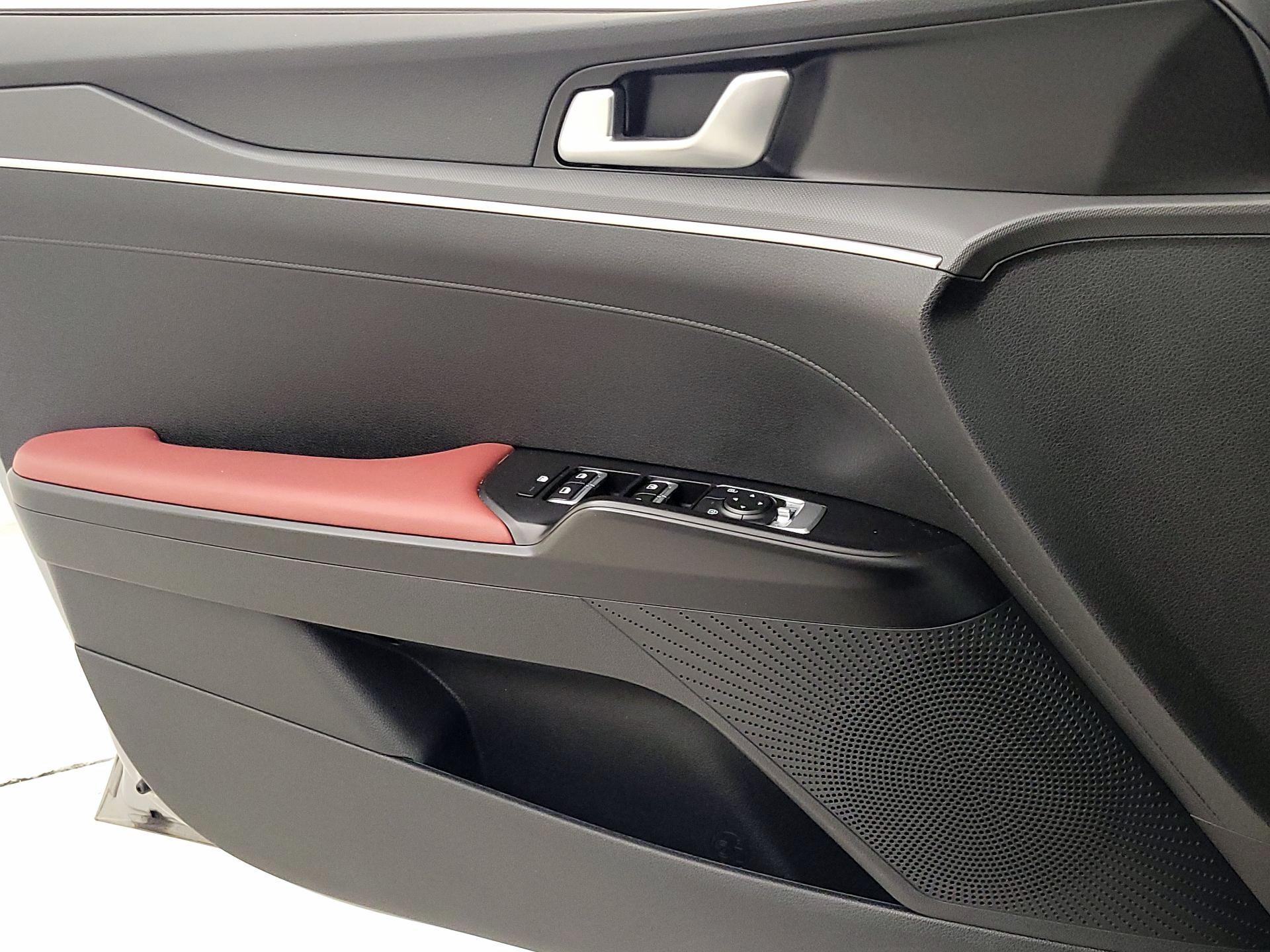 Thumbnail: 2024 Kia K5 - 12