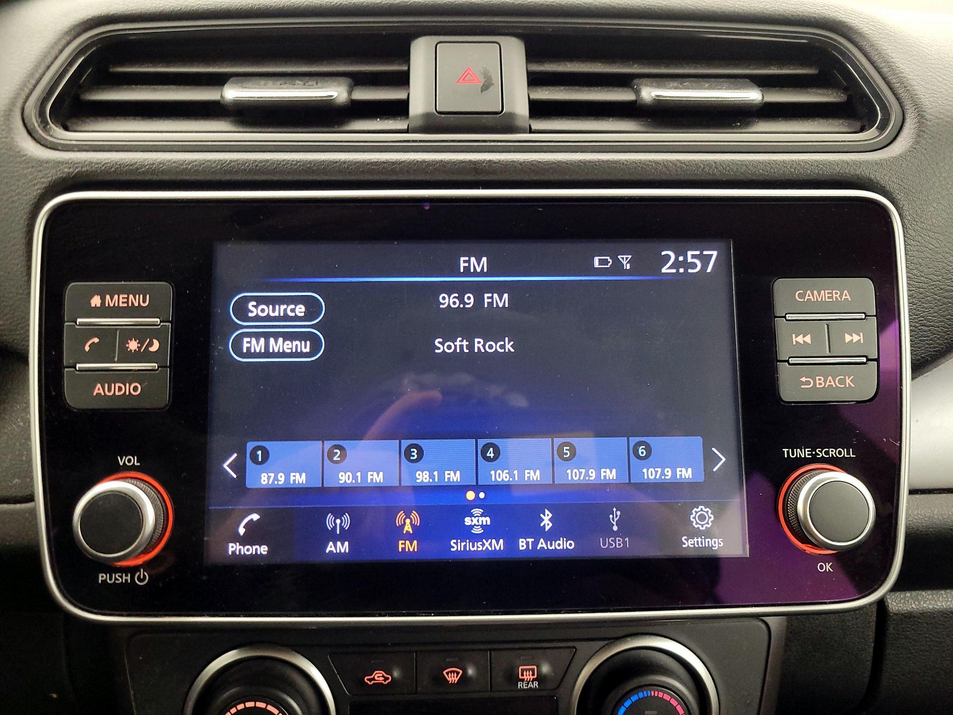 Thumbnail: 2021 Nissan Leaf - 15