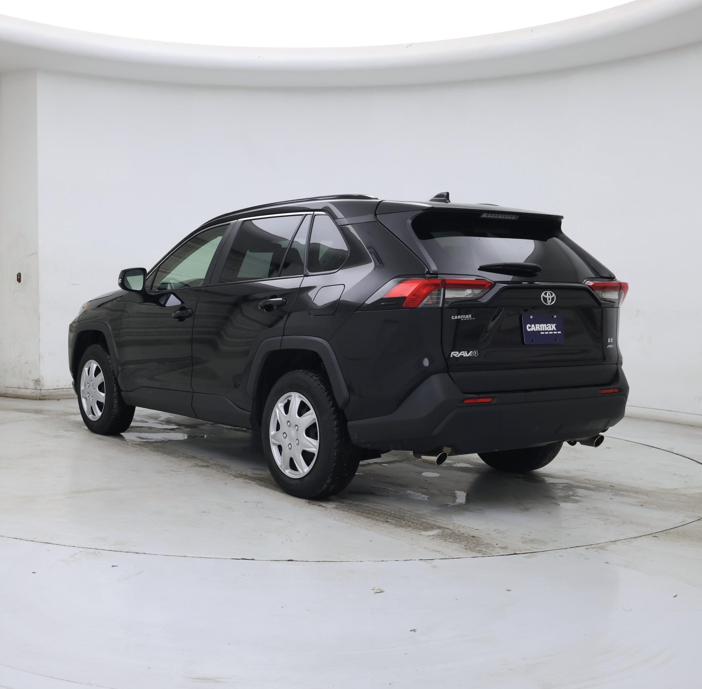 Thumbnail: 2019 Toyota RAV4 - 2