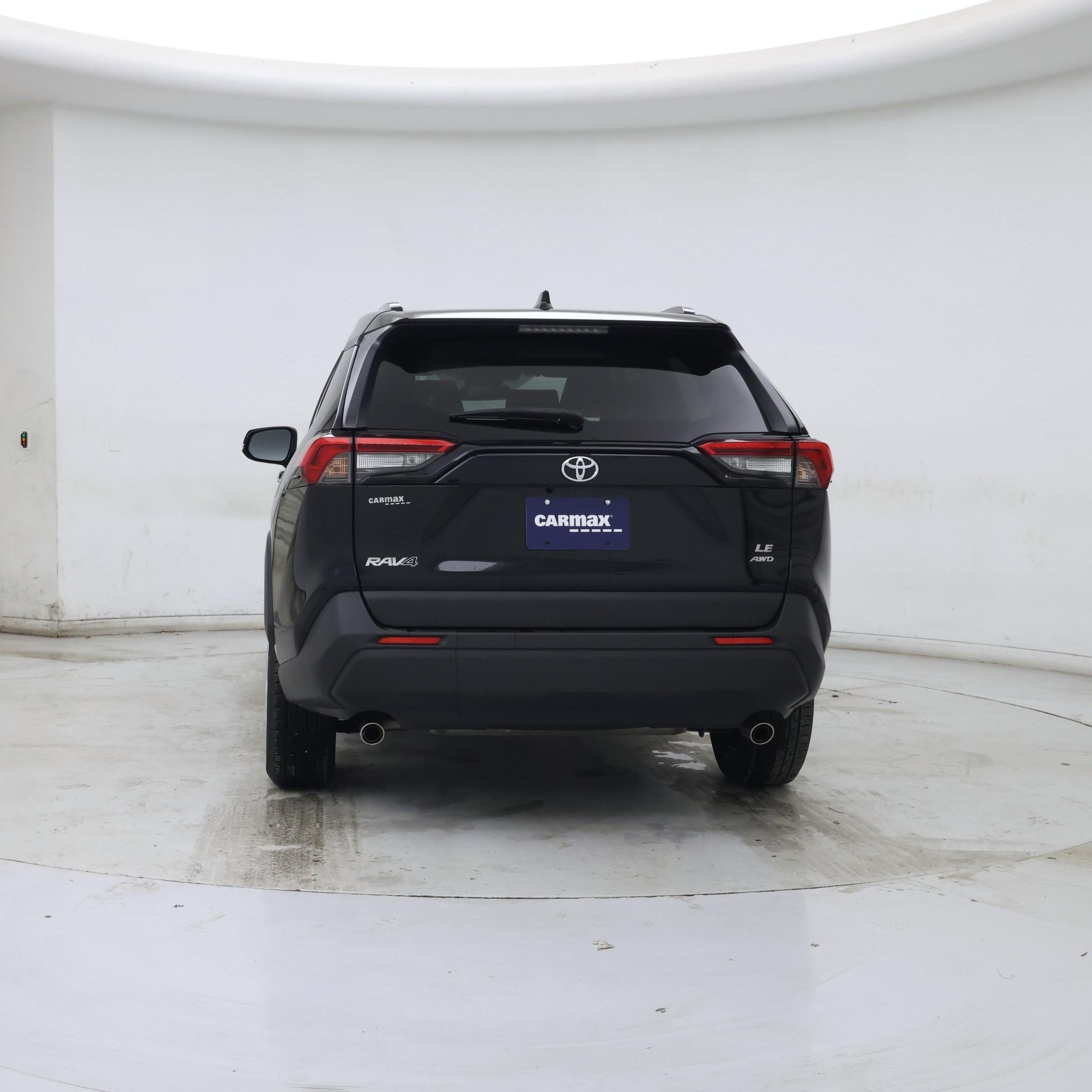 Thumbnail: 2019 Toyota RAV4 - 6