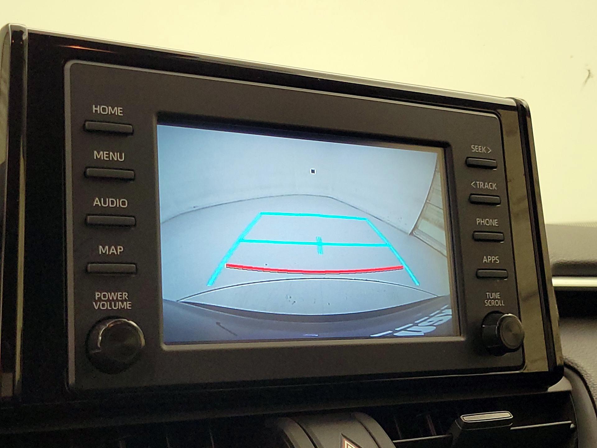 Thumbnail: 2019 Toyota RAV4 - 14