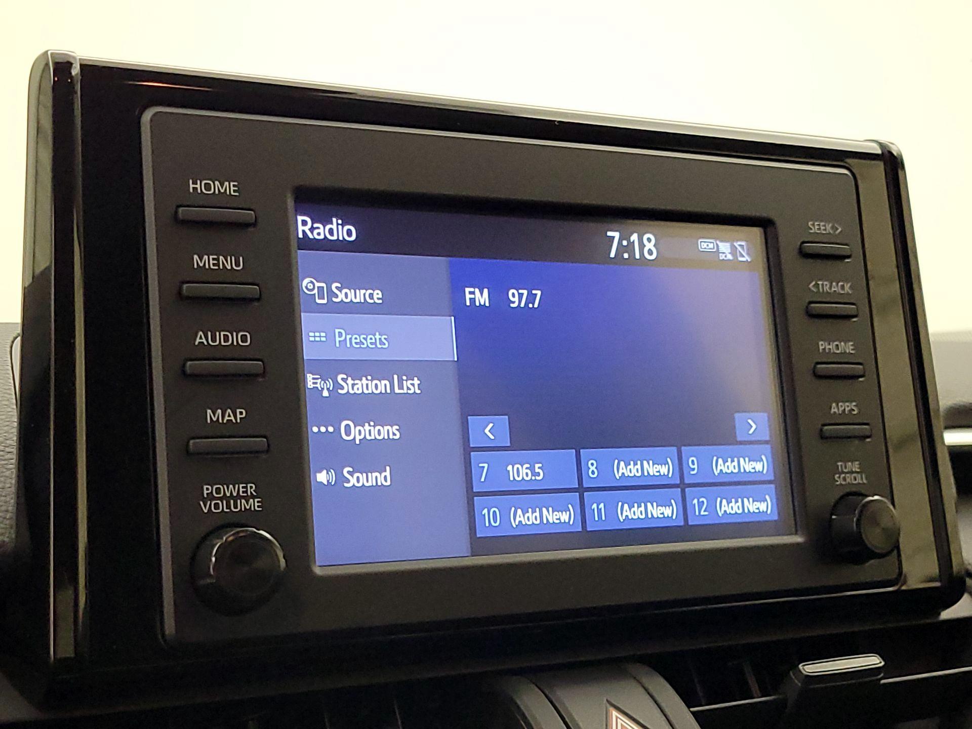 Thumbnail: 2019 Toyota RAV4 - 15