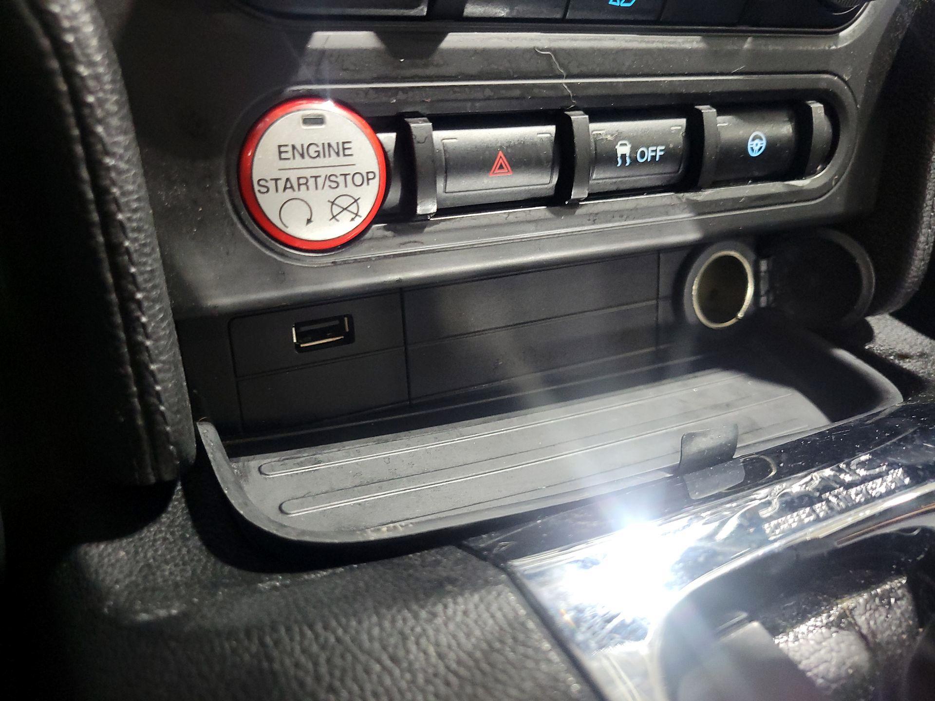 Thumbnail: 2015 Ford Mustang - 18