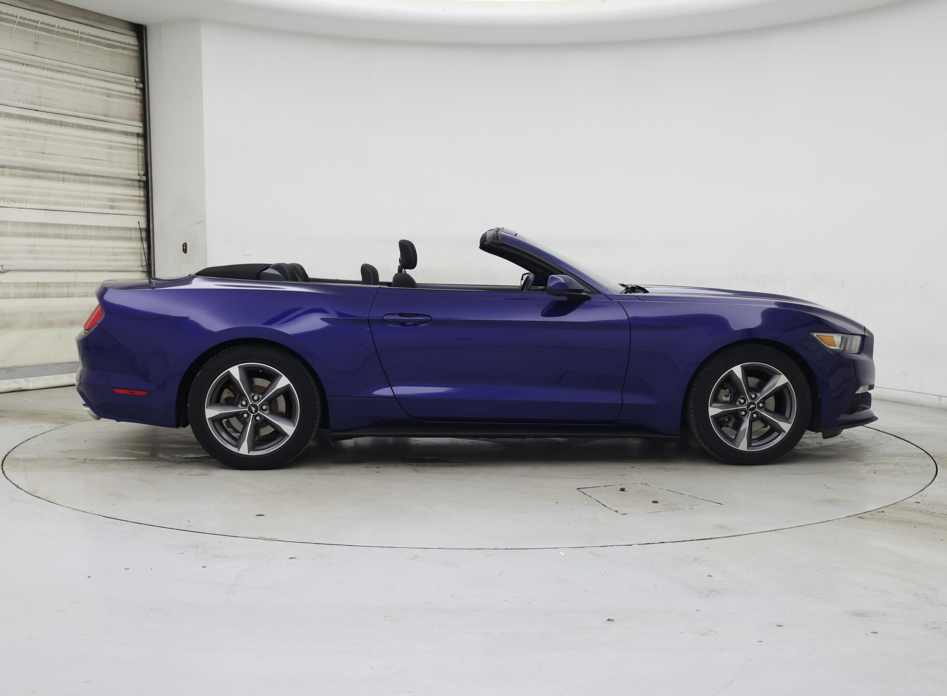 Thumbnail: 2015 Ford Mustang - 7