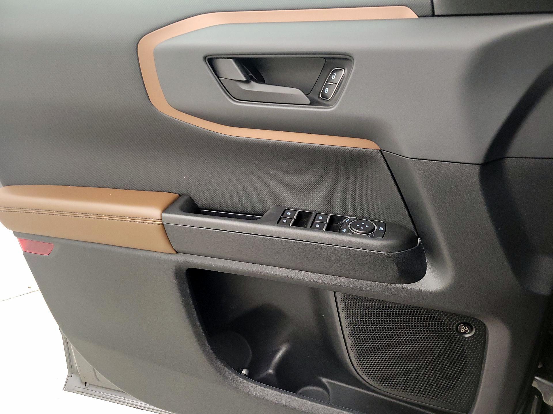 Thumbnail: 2022 Ford Bronco Sport - 12