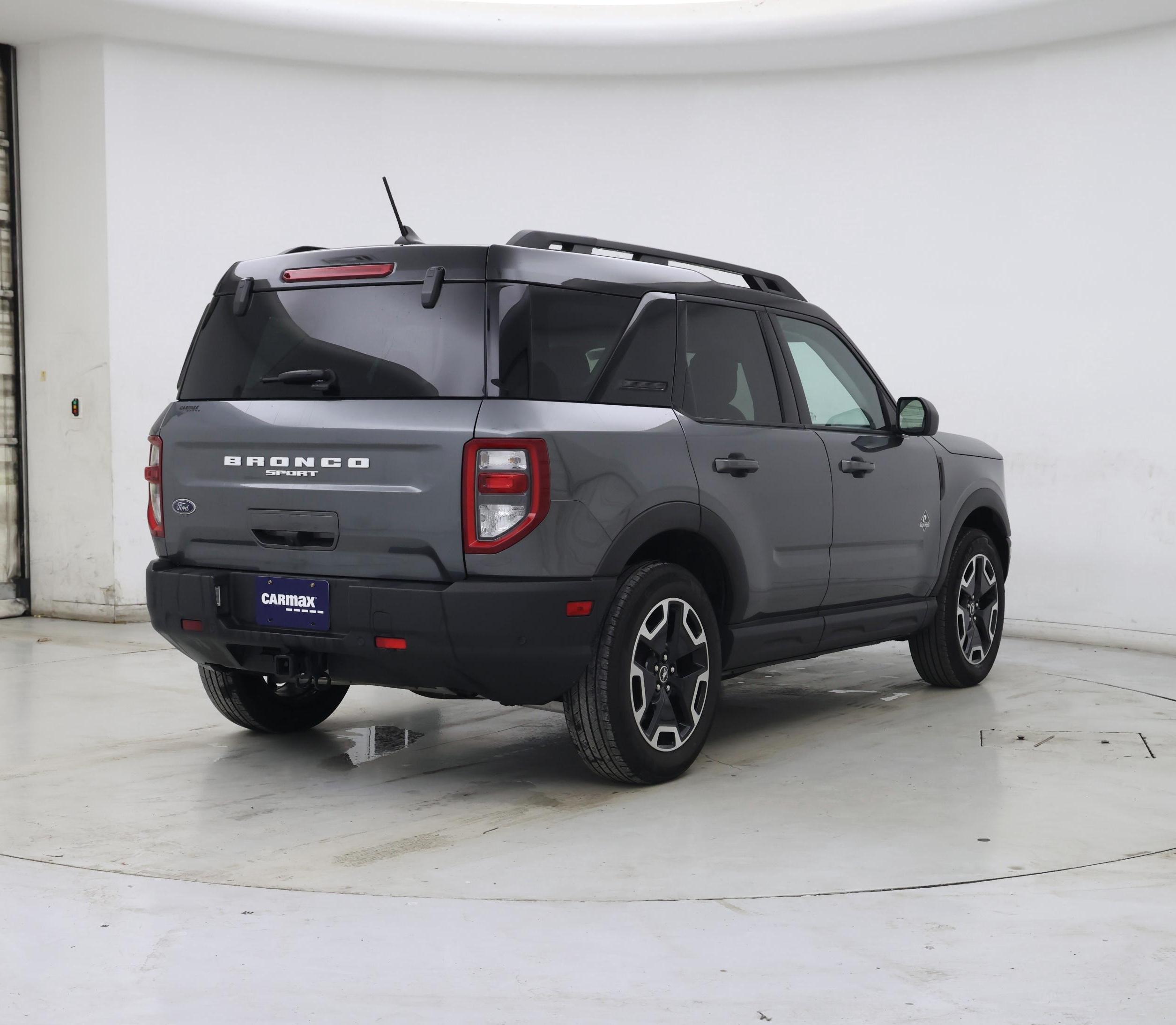 Thumbnail: 2022 Ford Bronco Sport - 8