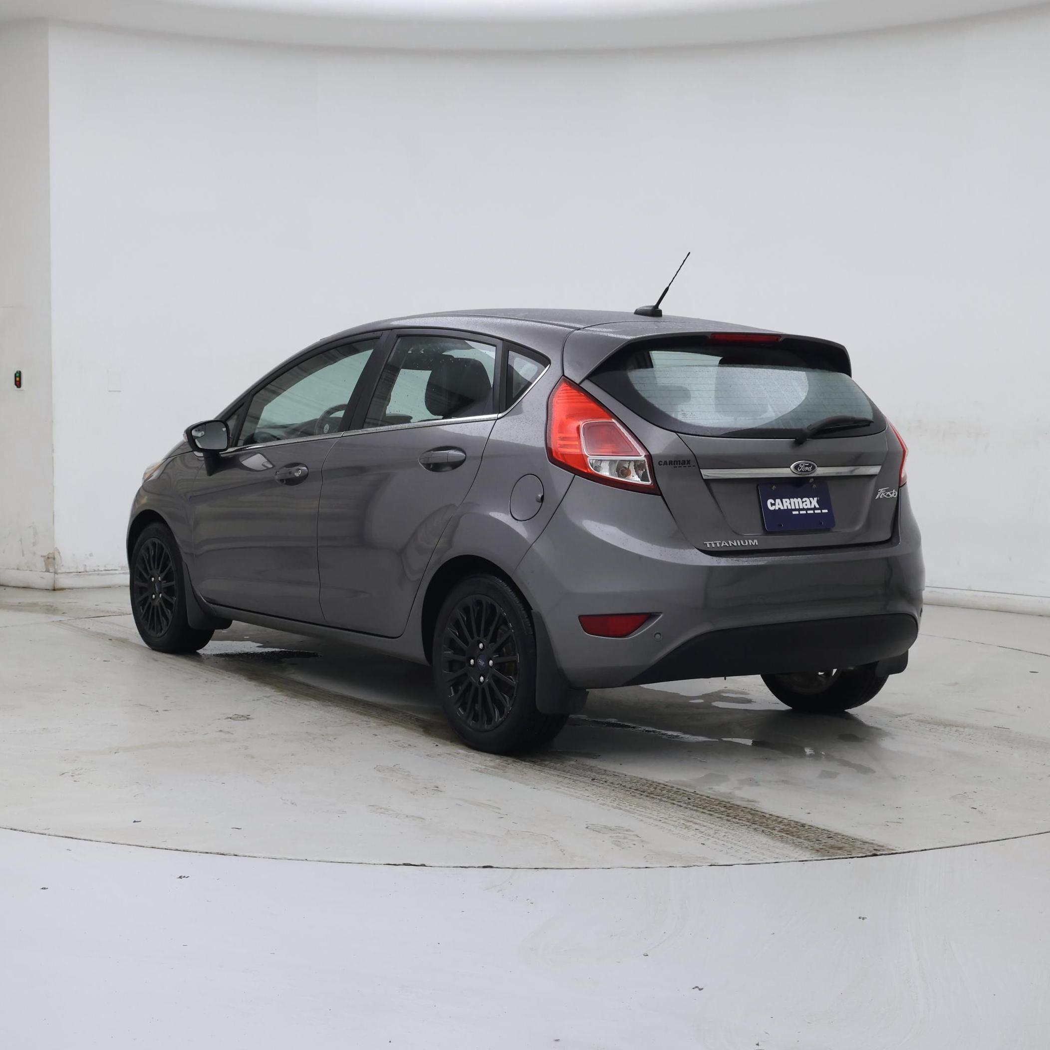Thumbnail: 2014 Ford Fiesta - 2