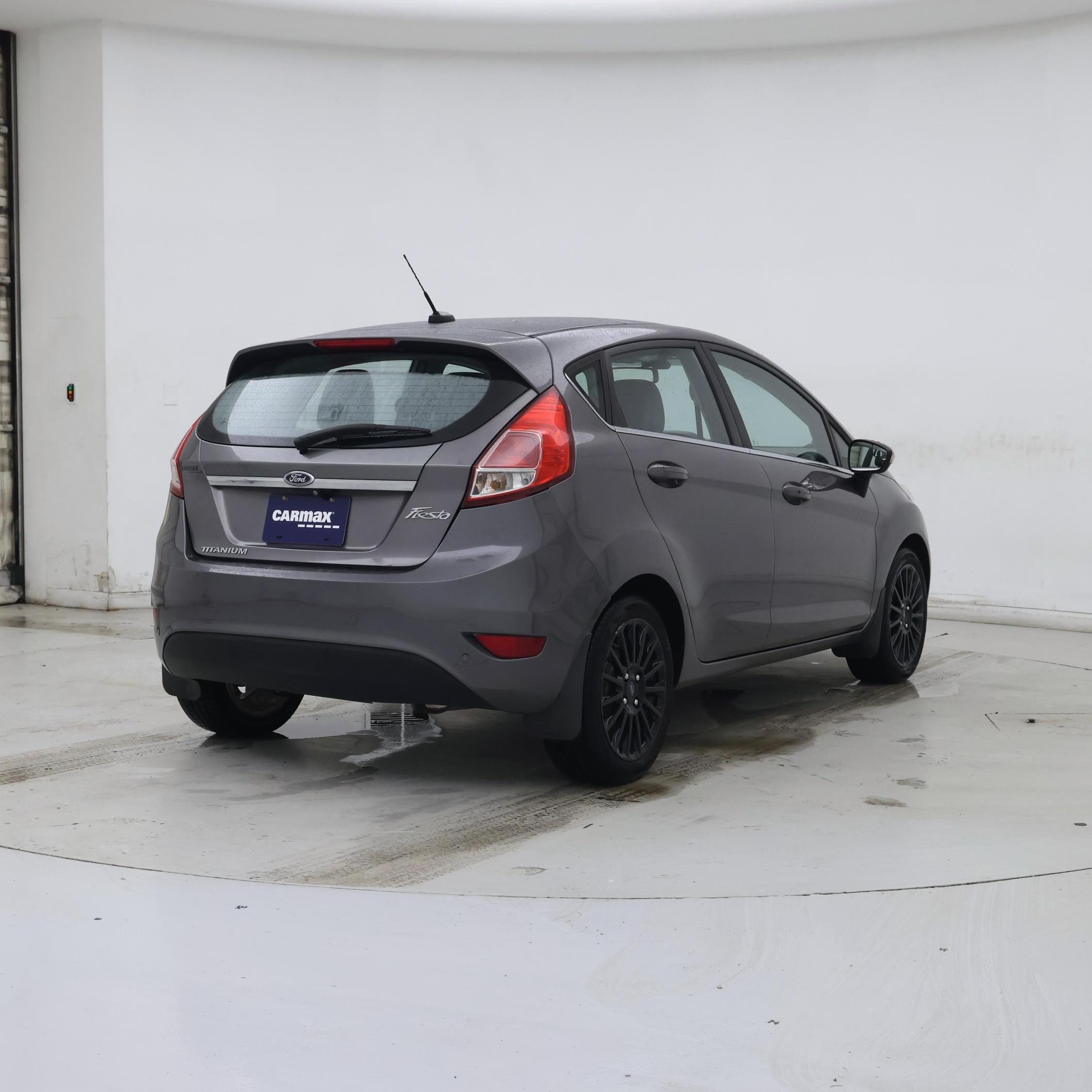 Thumbnail: 2014 Ford Fiesta - 8