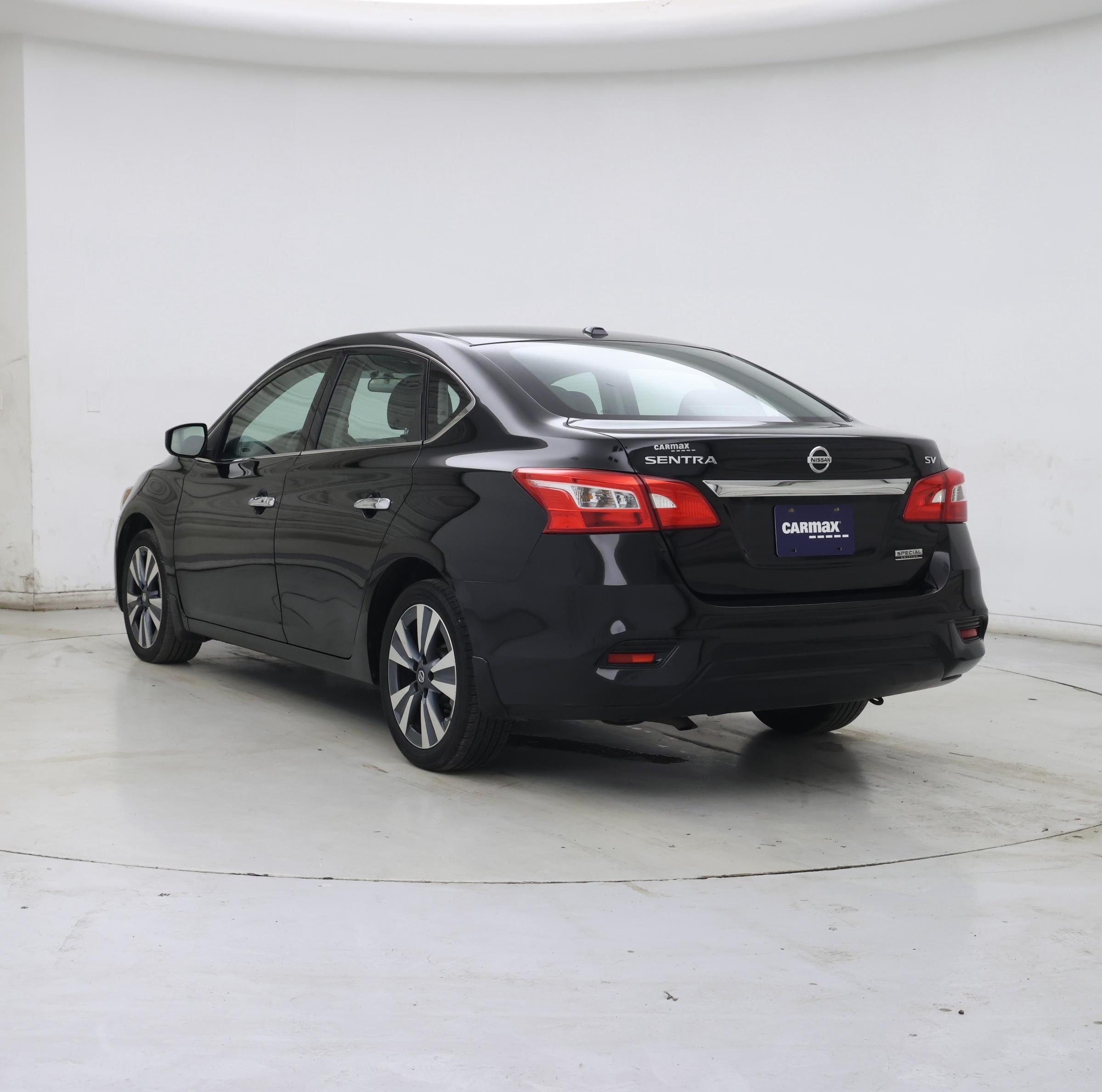 Thumbnail: 2019 Nissan Sentra - 2