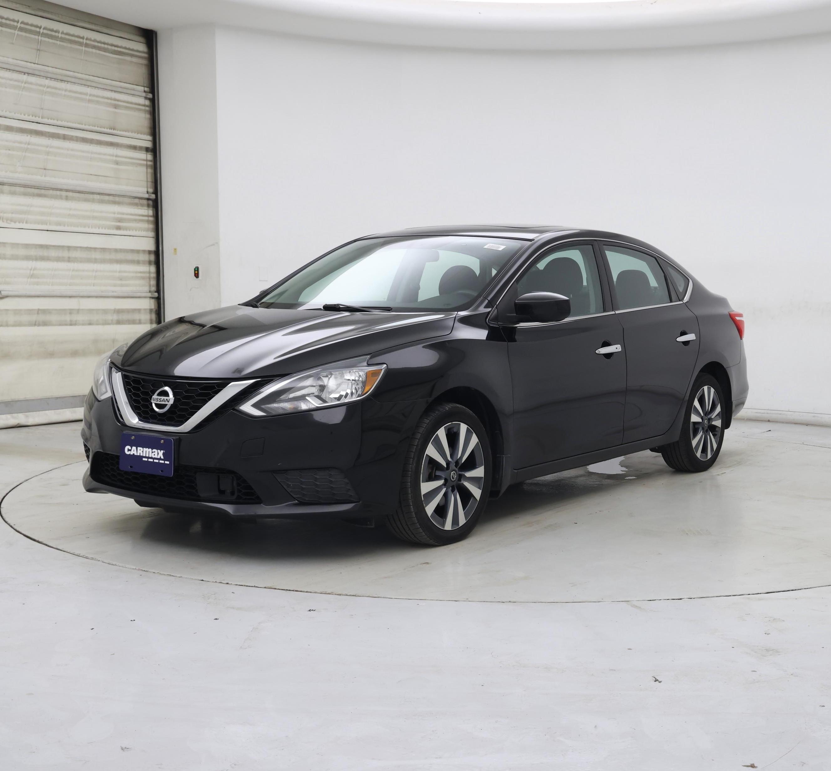 Thumbnail: 2019 Nissan Sentra - 4