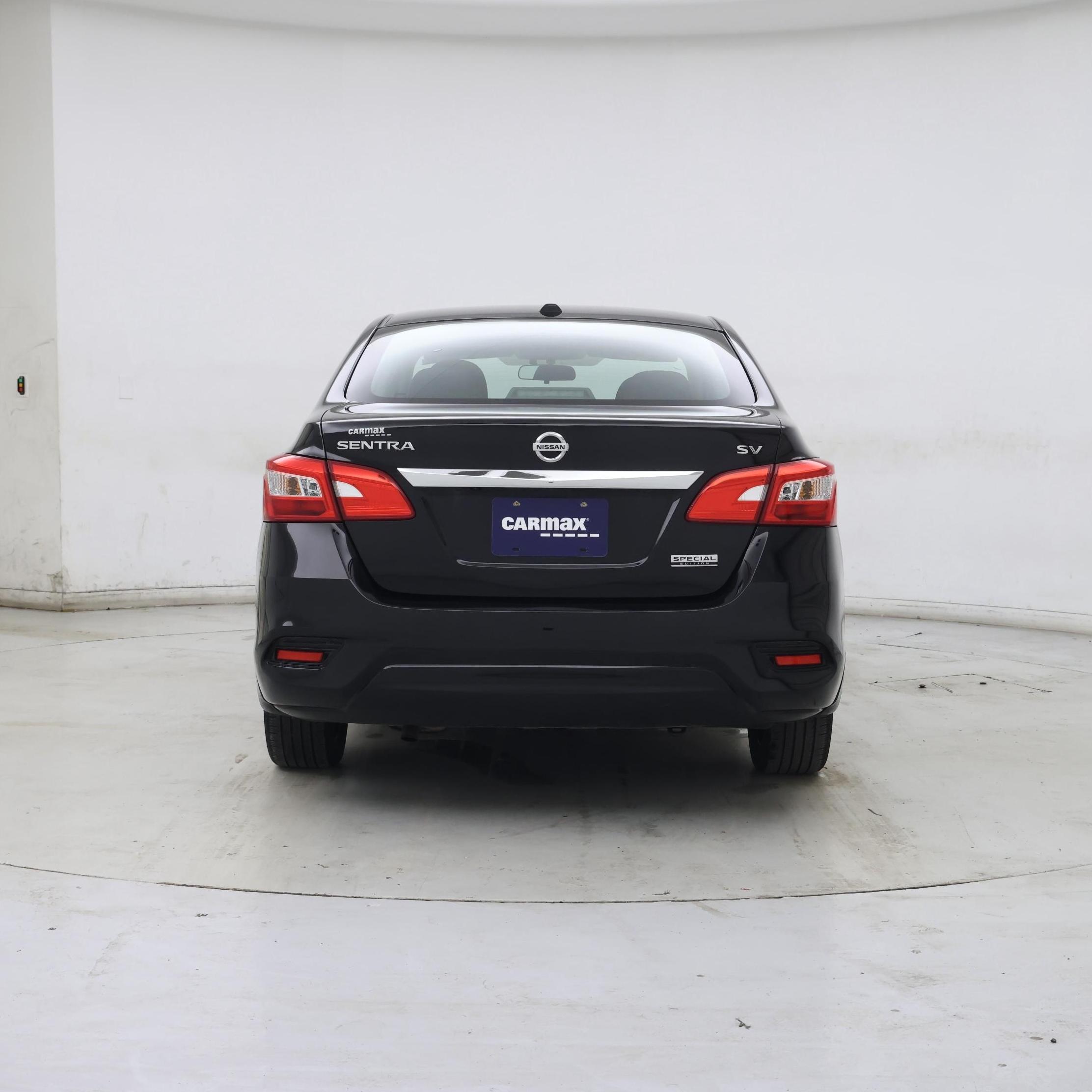 Thumbnail: 2019 Nissan Sentra - 6