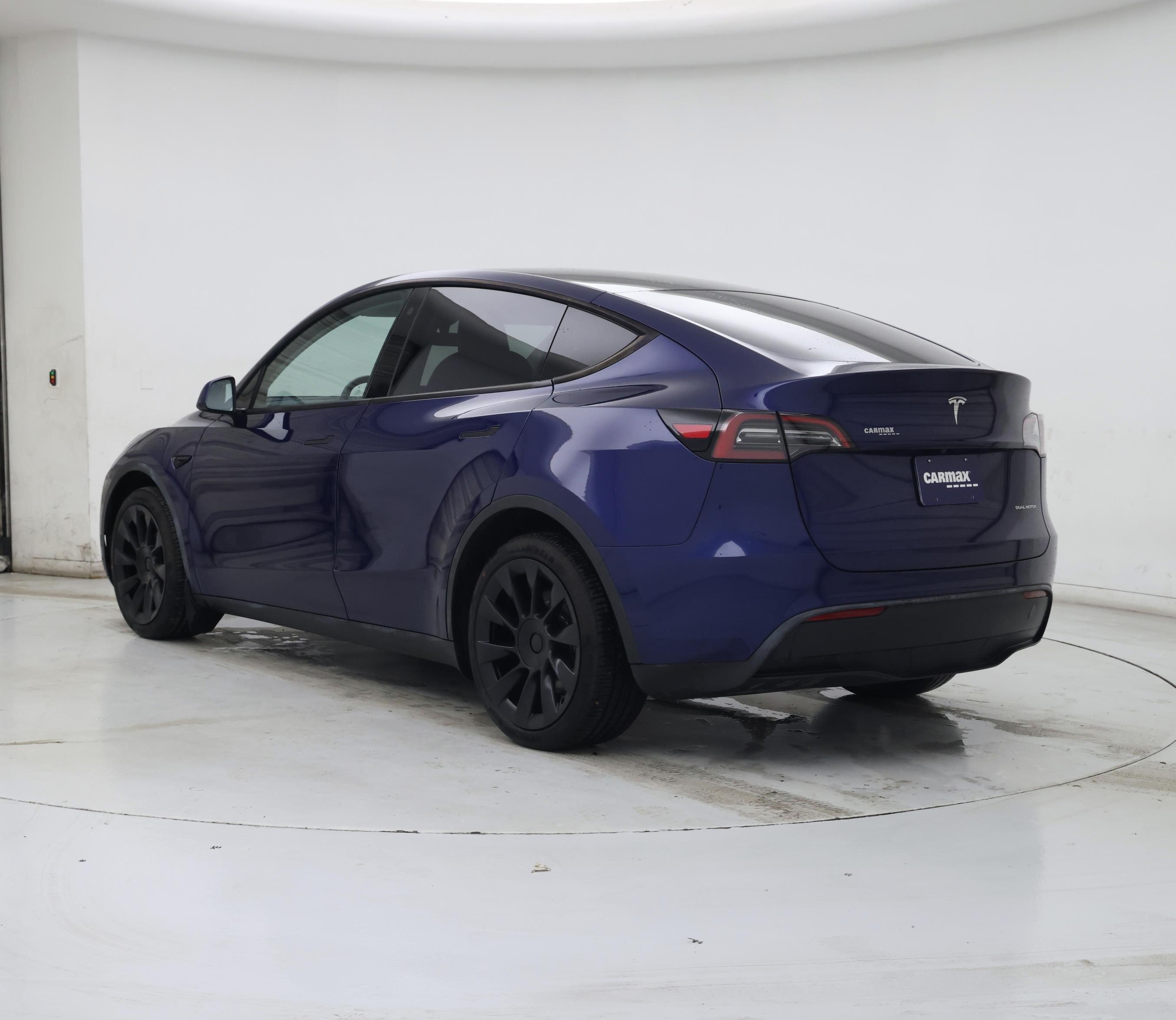 Thumbnail: 2023 Tesla Model Y - 2