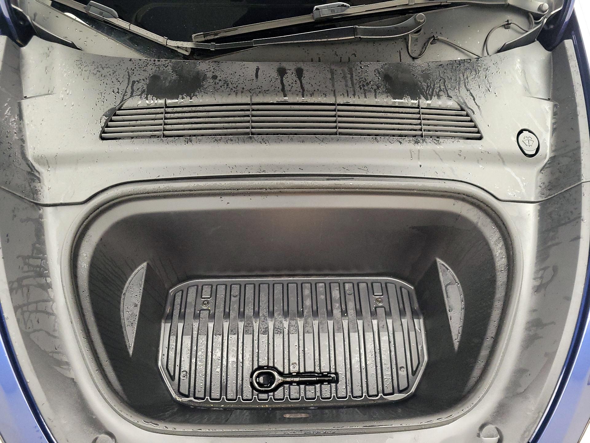 Thumbnail: 2023 Tesla Model Y - 20