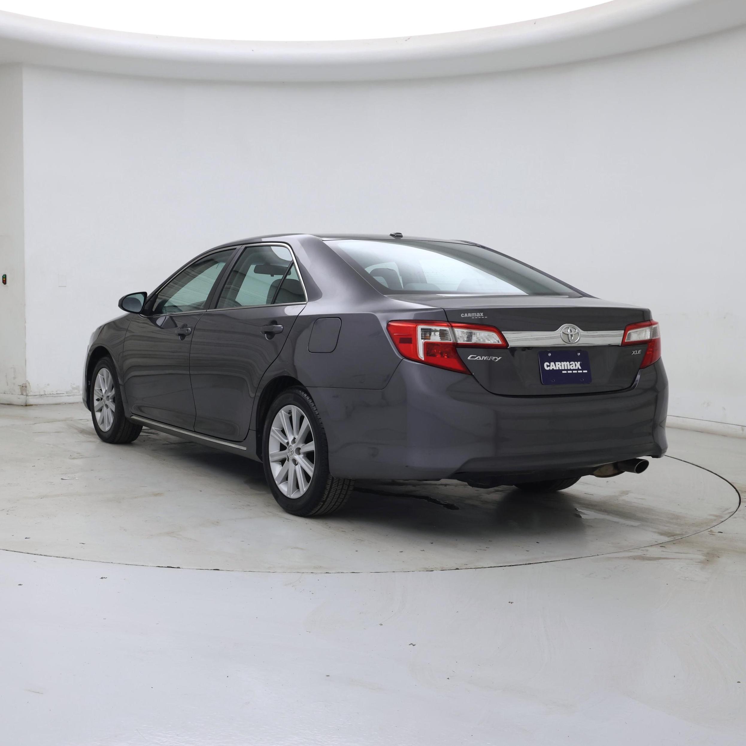 Thumbnail: 2014 Toyota Camry - 2
