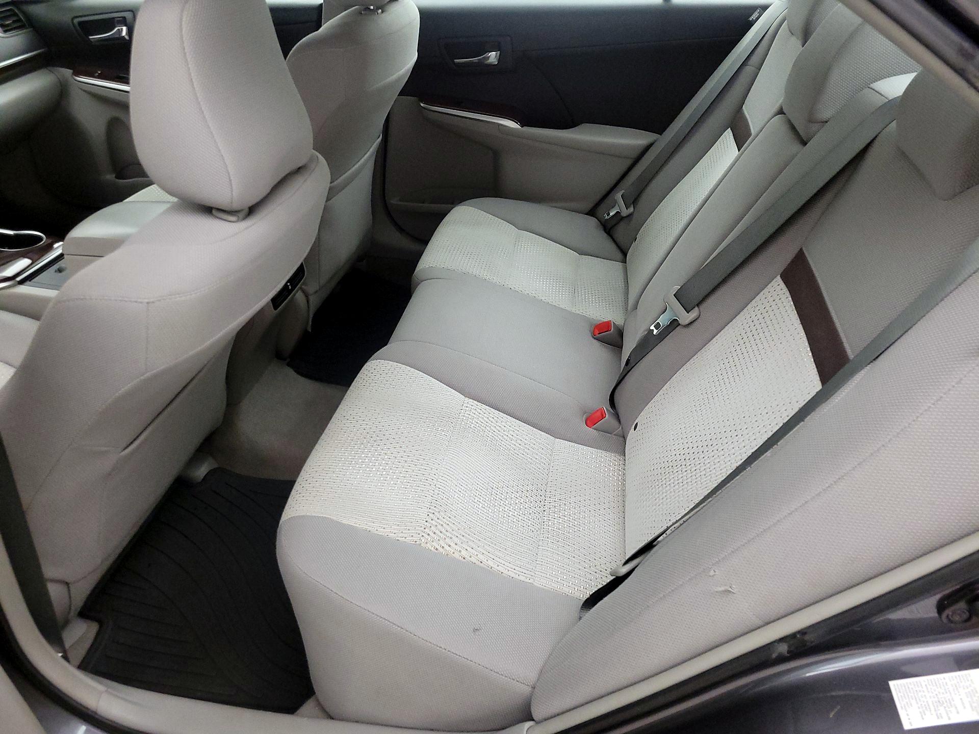 Thumbnail: 2014 Toyota Camry - 19