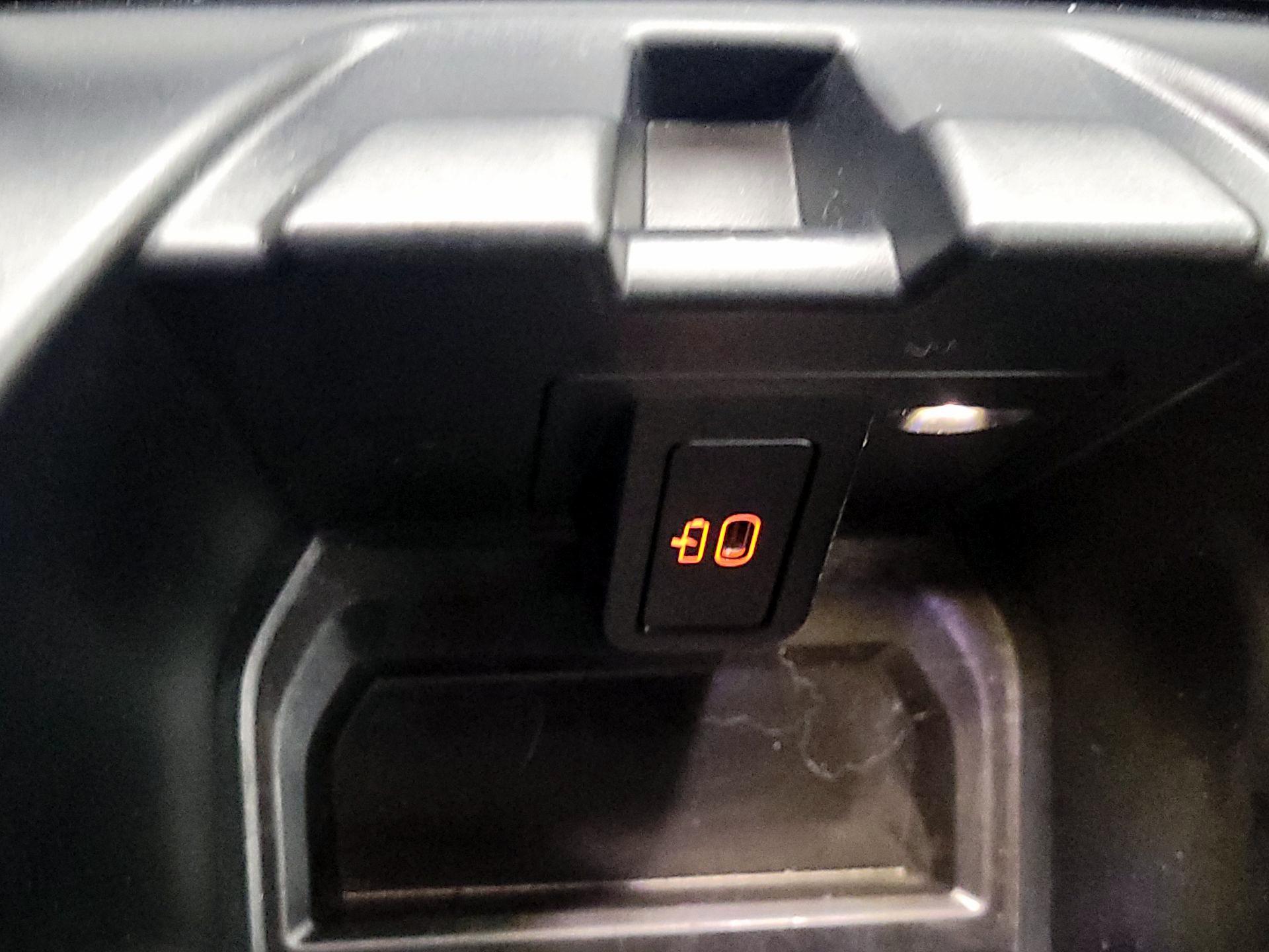 Thumbnail: 2023 BMW X3 - 18