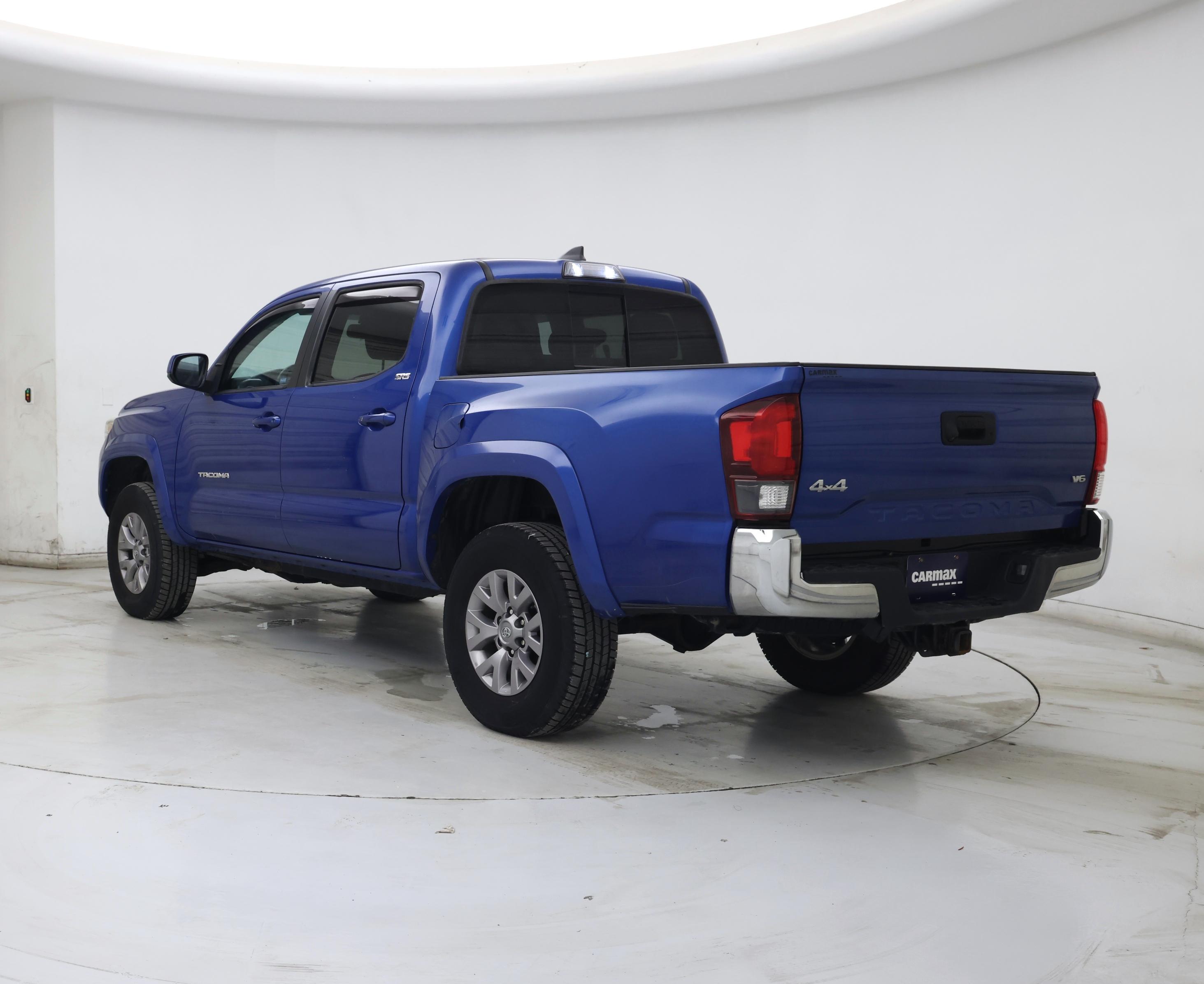 Thumbnail: 2018 Toyota Tacoma - 2