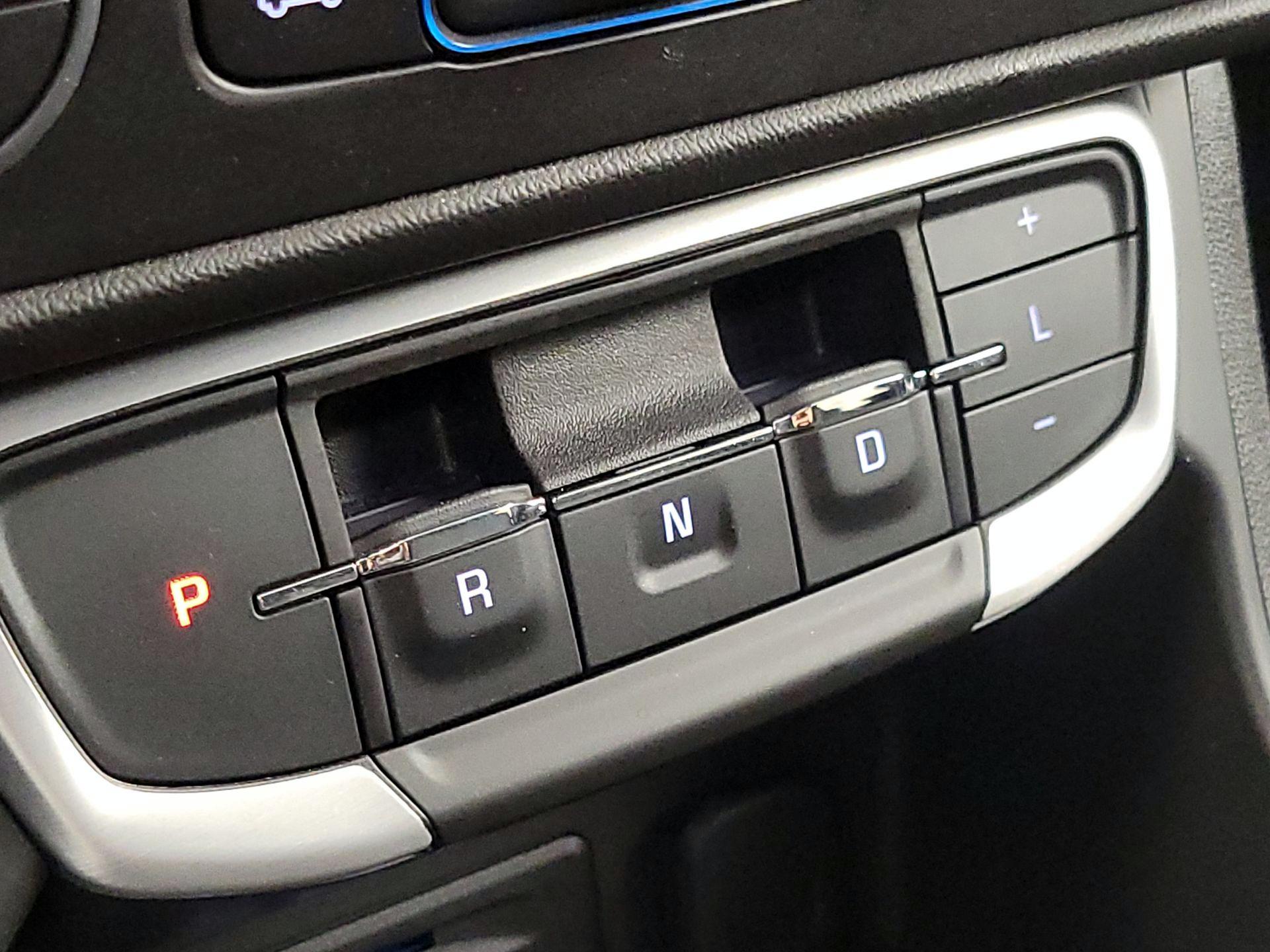 Thumbnail: 2023 GMC Terrain - 17