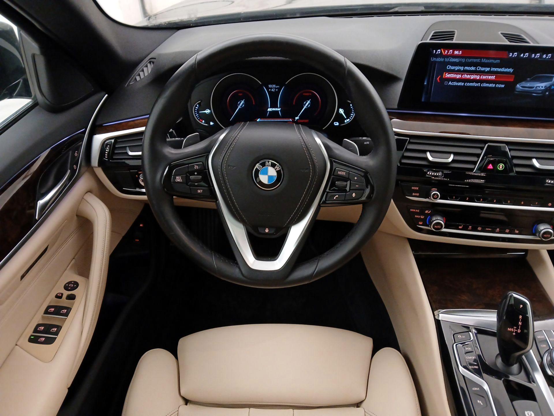 Thumbnail: 2019 BMW 5 Series - 10