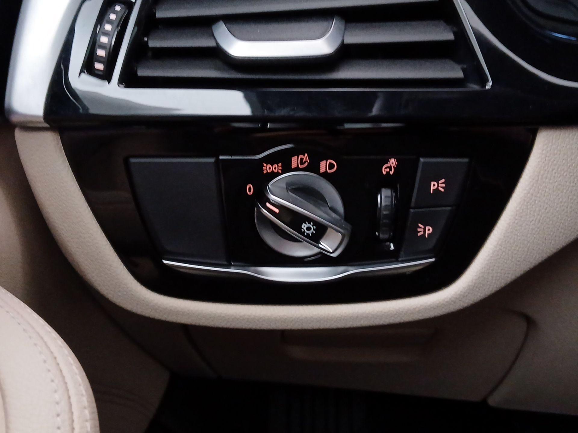 Thumbnail: 2019 BMW 5 Series - 13