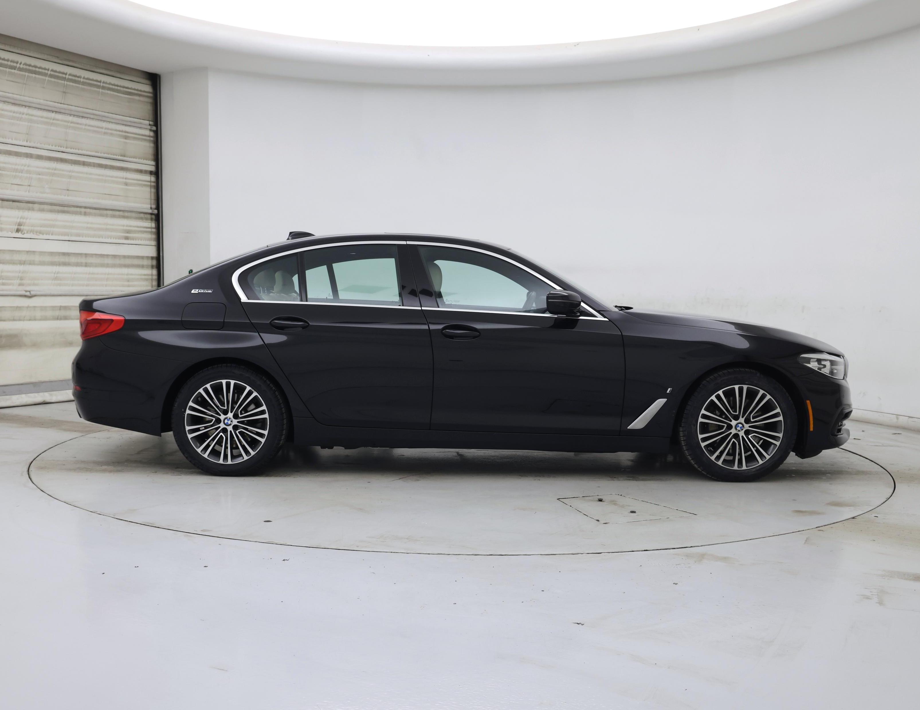 Thumbnail: 2019 BMW 5 Series - 7