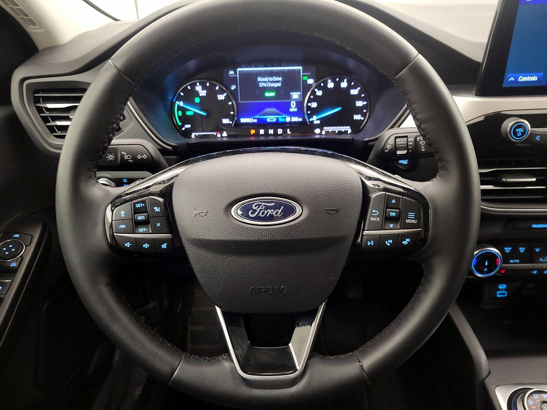 Thumbnail: 2022 Ford Escape - 10