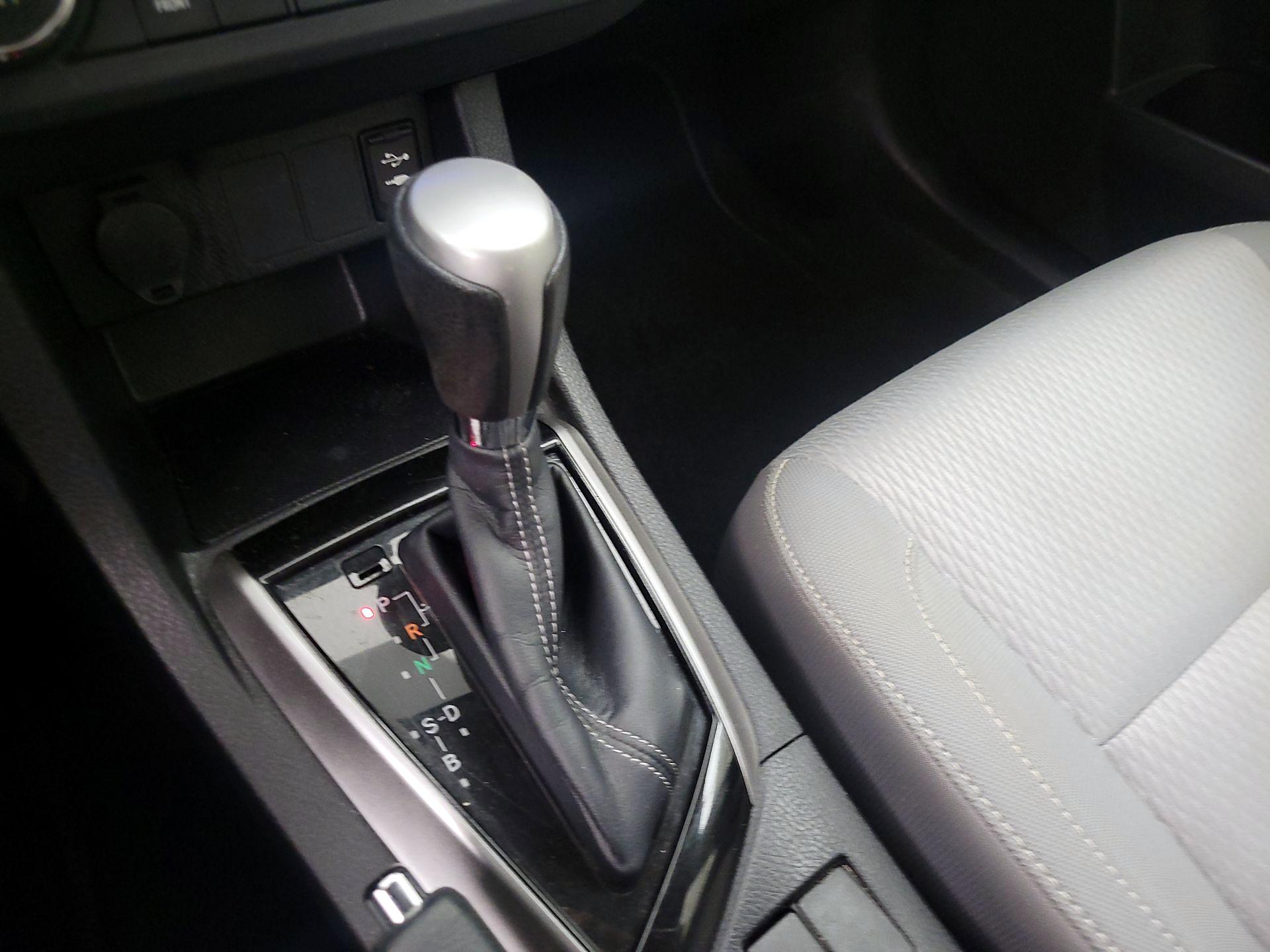 Thumbnail: 2014 Toyota Corolla - 17