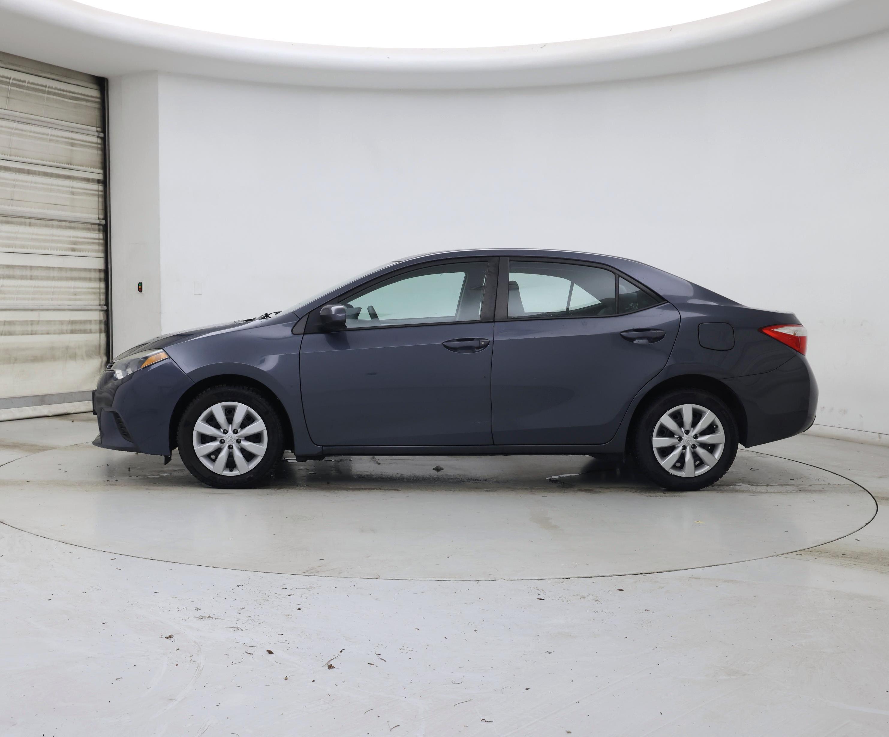 Thumbnail: 2014 Toyota Corolla - 3