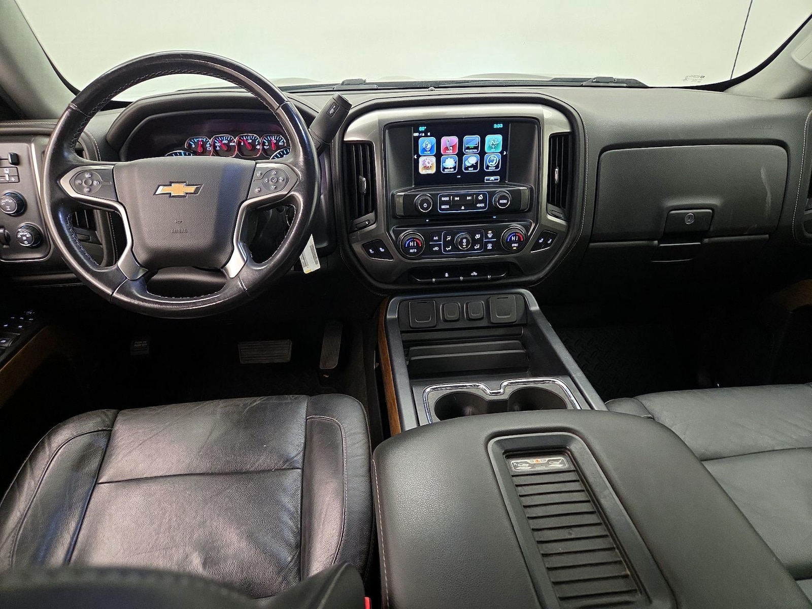 2018 Chevrolet Silverado 1500 LTZ - Photo 10