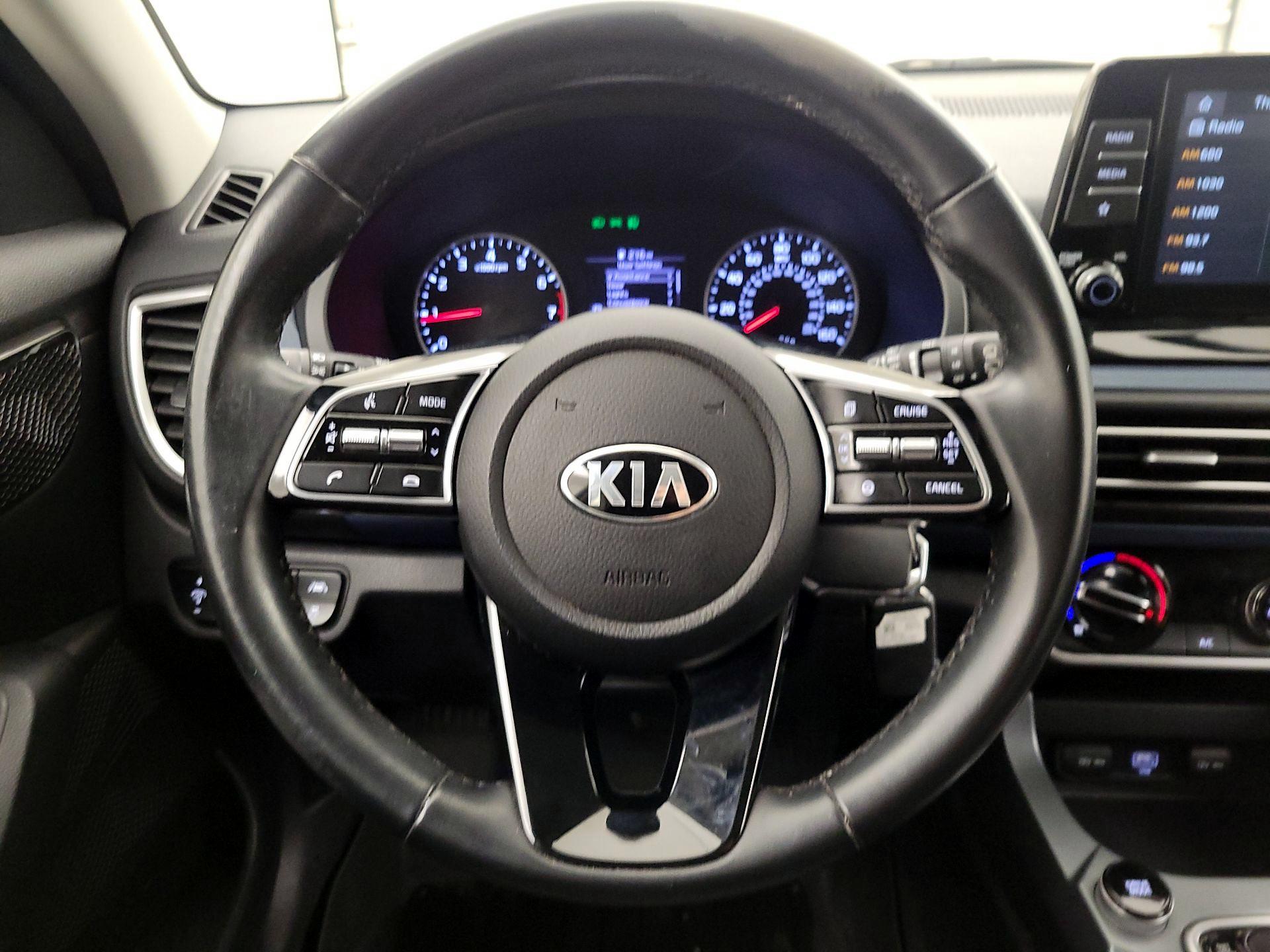 Thumbnail: 2021 Kia Seltos - 10