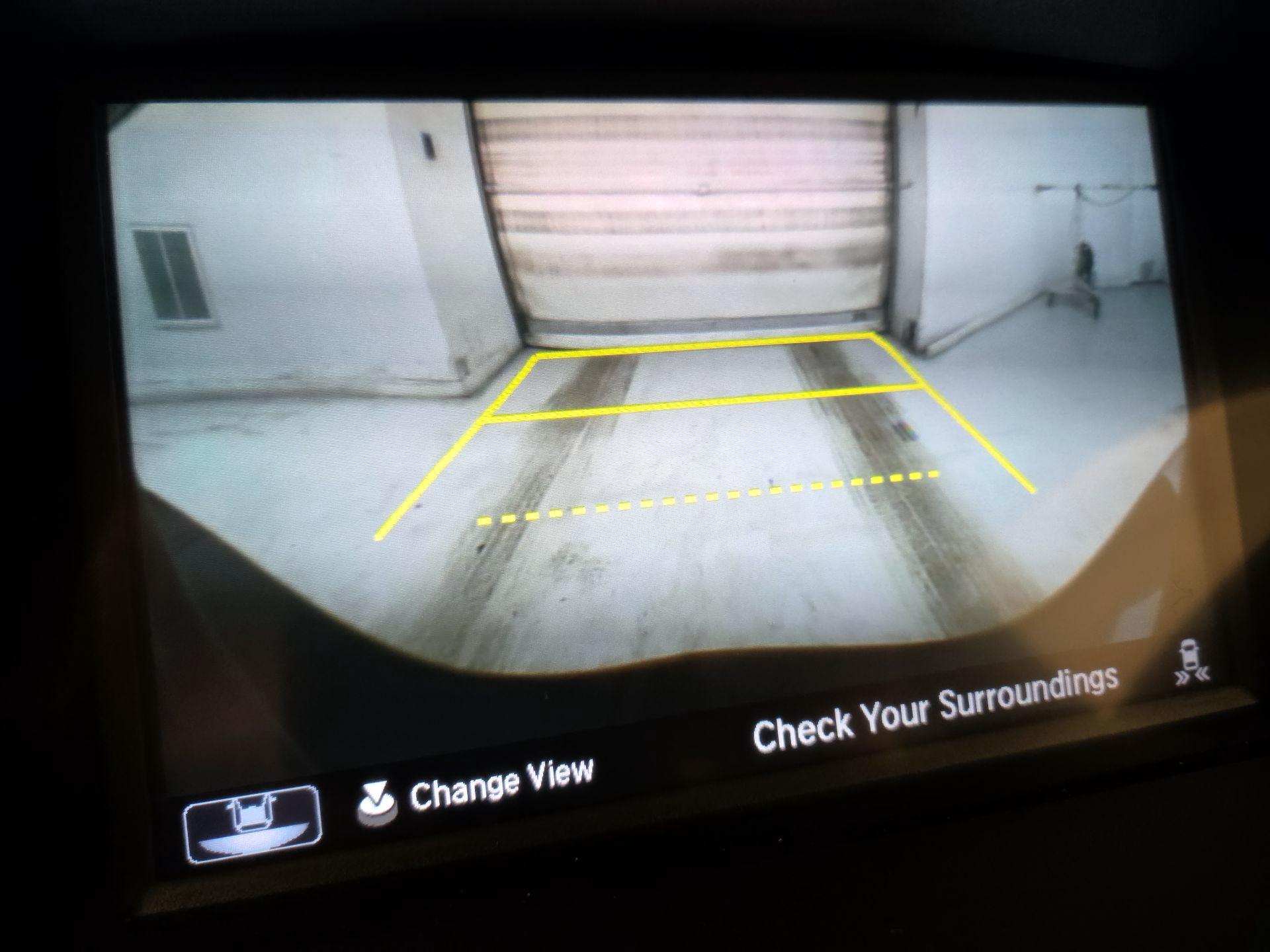 Thumbnail: 2019 Acura MDX - 15