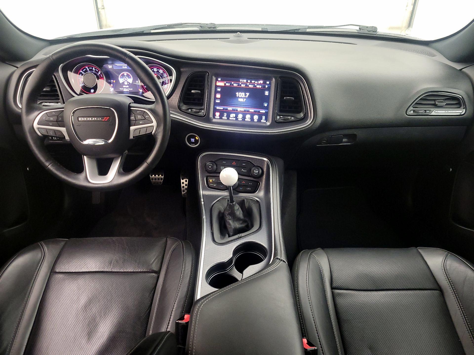 Thumbnail: 2015 Dodge Challenger - 9