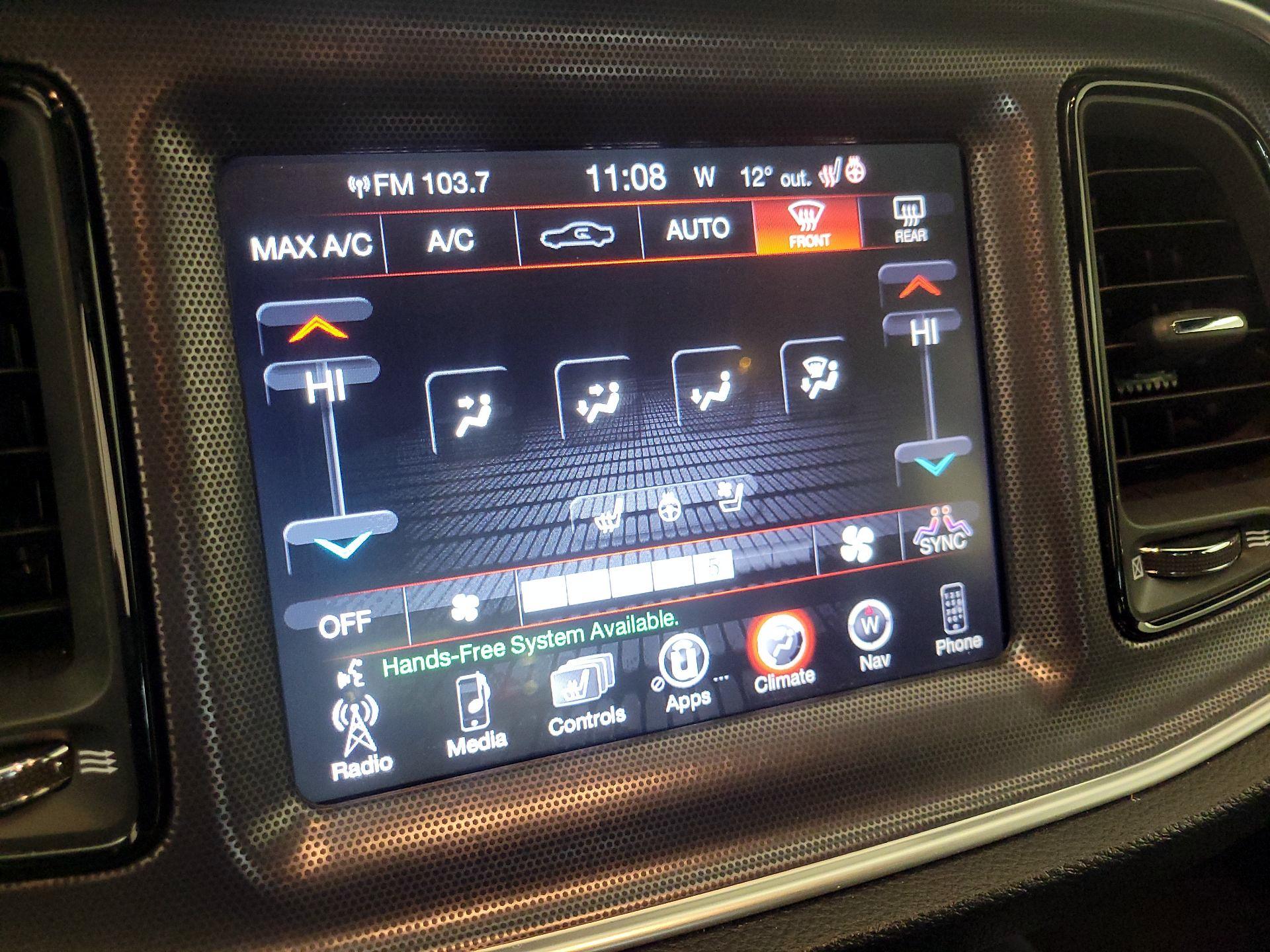 Thumbnail: 2015 Dodge Challenger - 16