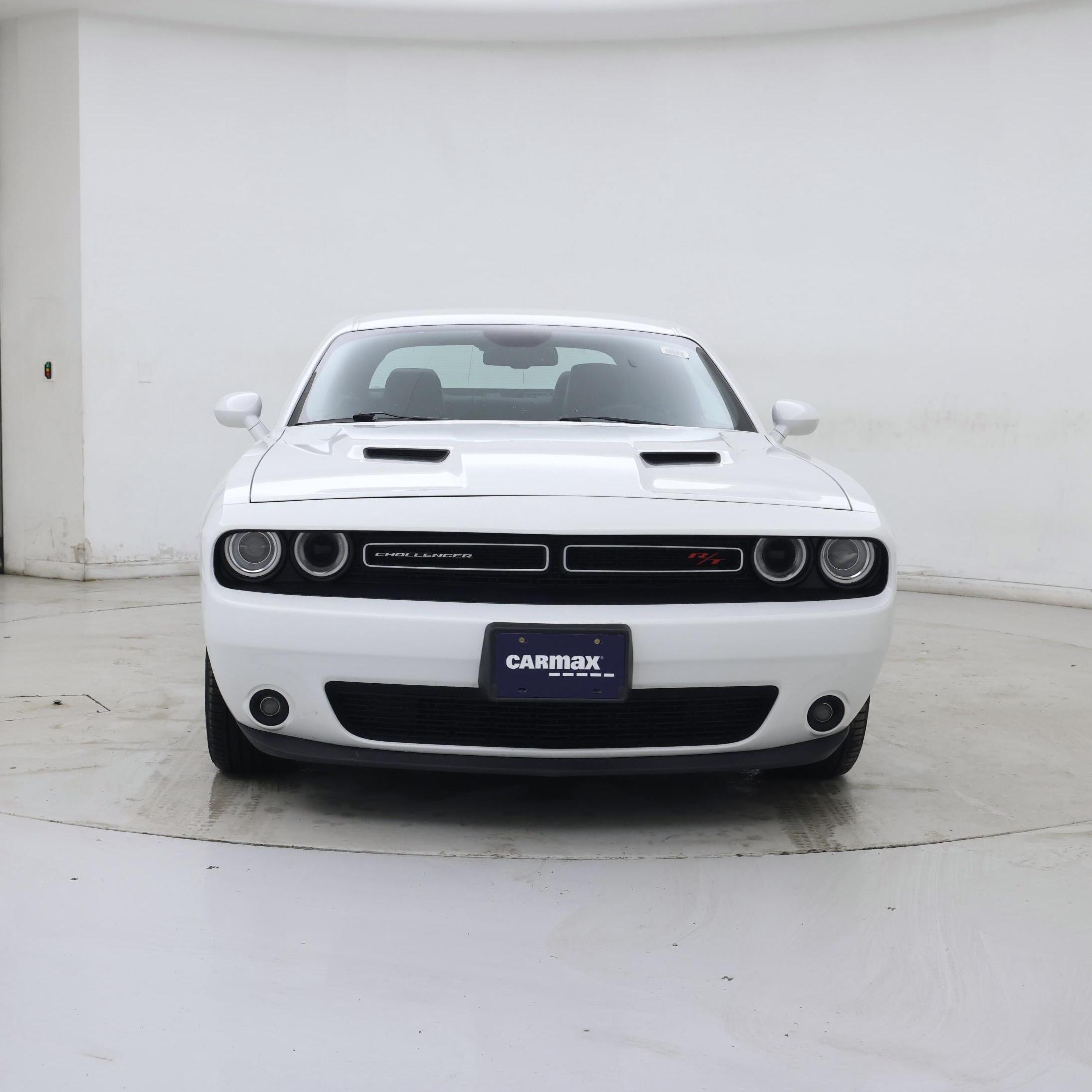 Thumbnail: 2015 Dodge Challenger - 5