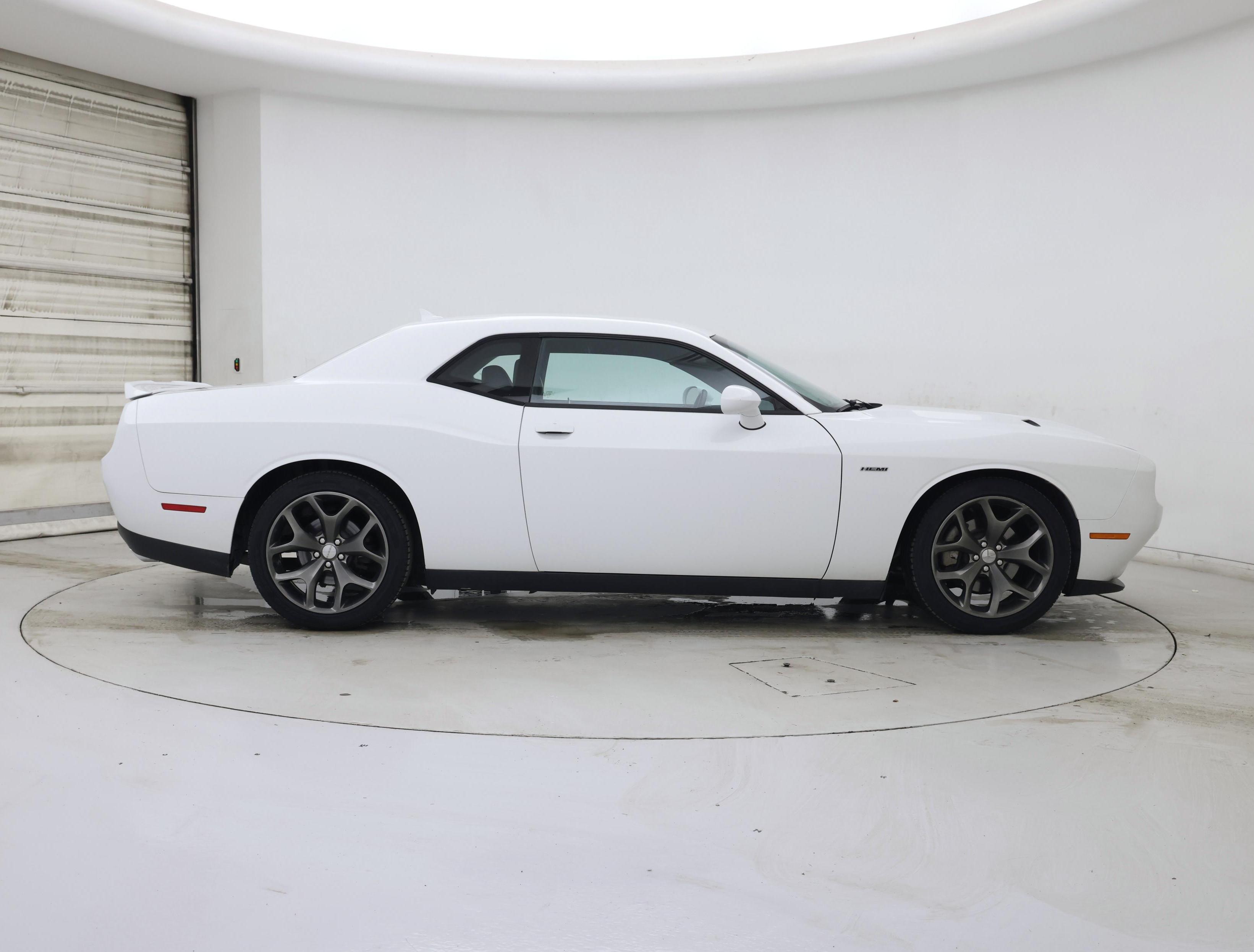 Thumbnail: 2015 Dodge Challenger - 7