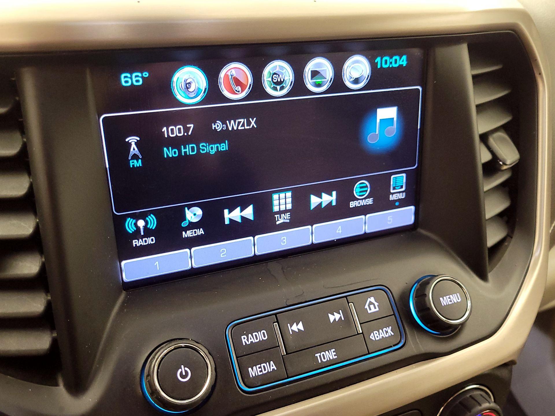 Thumbnail: 2019 GMC Acadia - 16