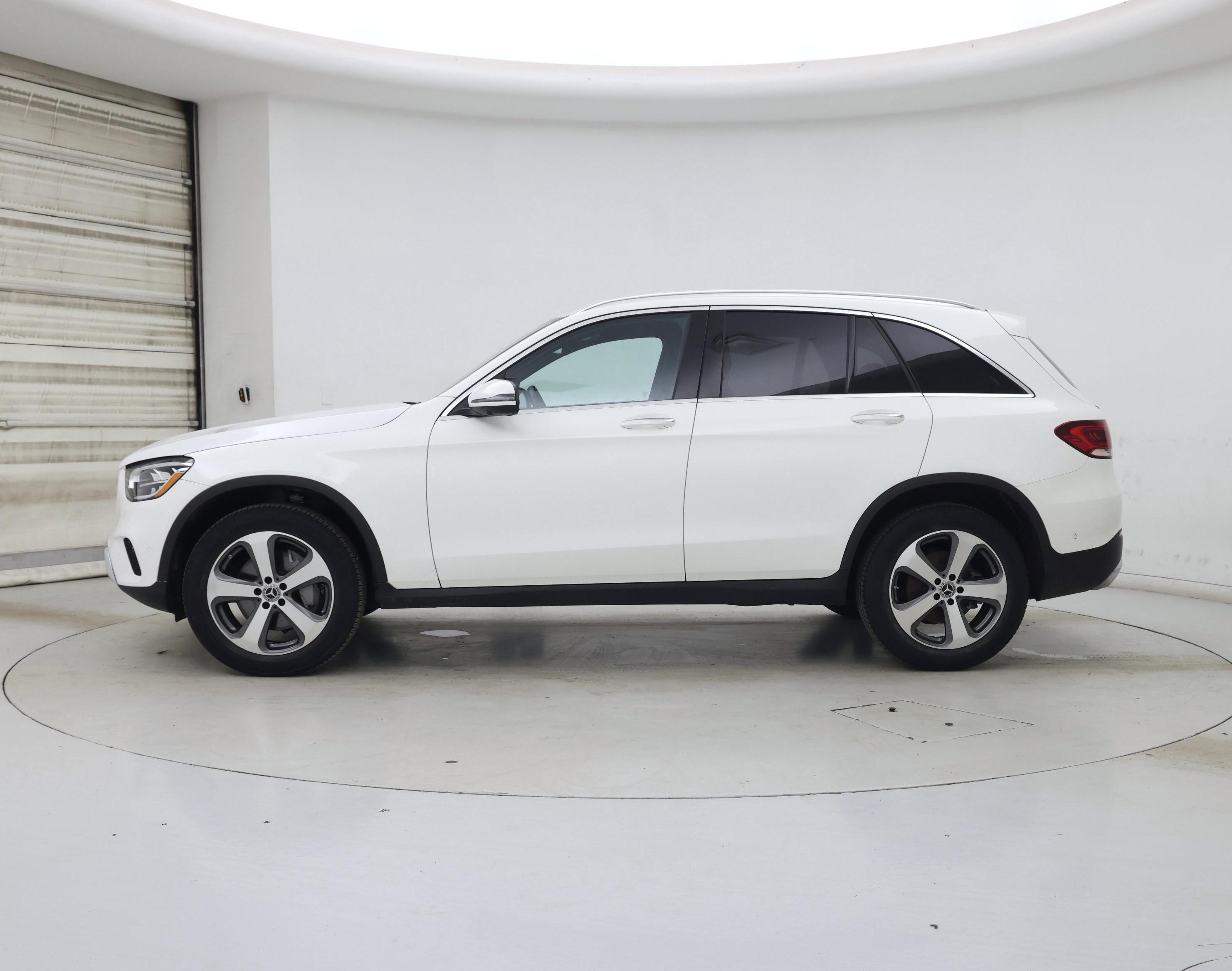 Thumbnail: 2022 Mercedes-Benz GLC - 3