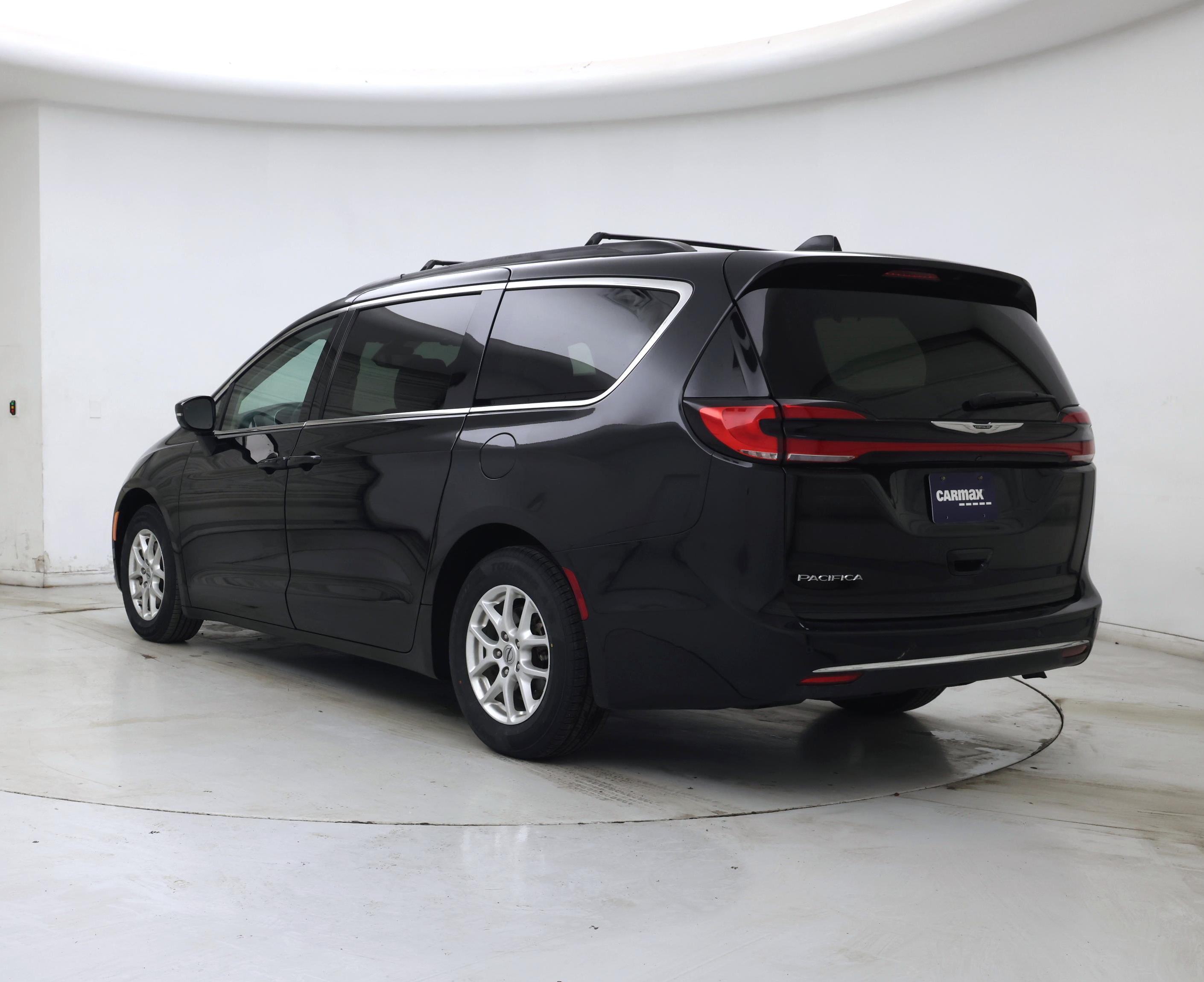 Thumbnail: 2022 Chrysler Pacifica - 2