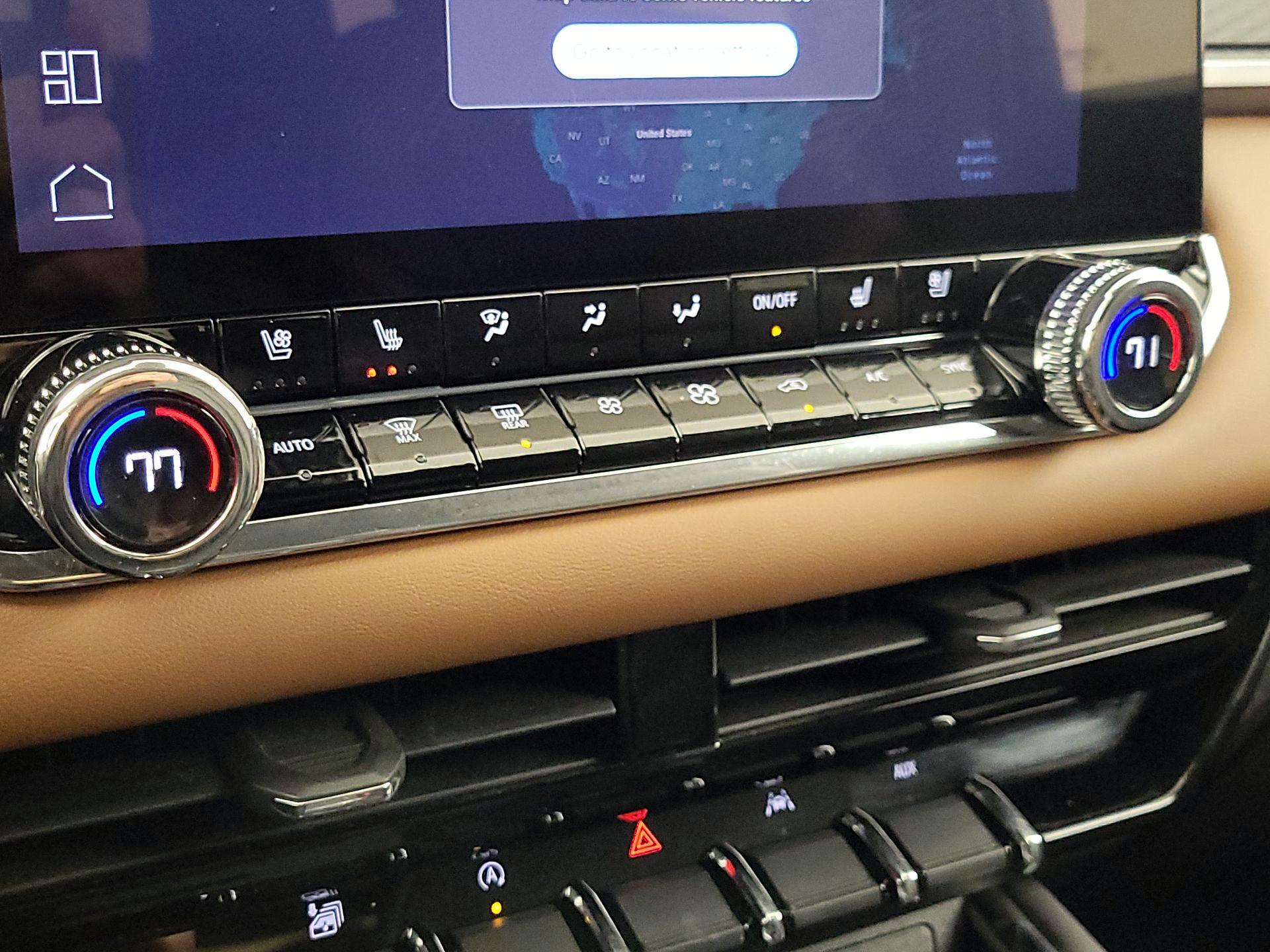 Thumbnail: 2023 GMC Canyon - 17