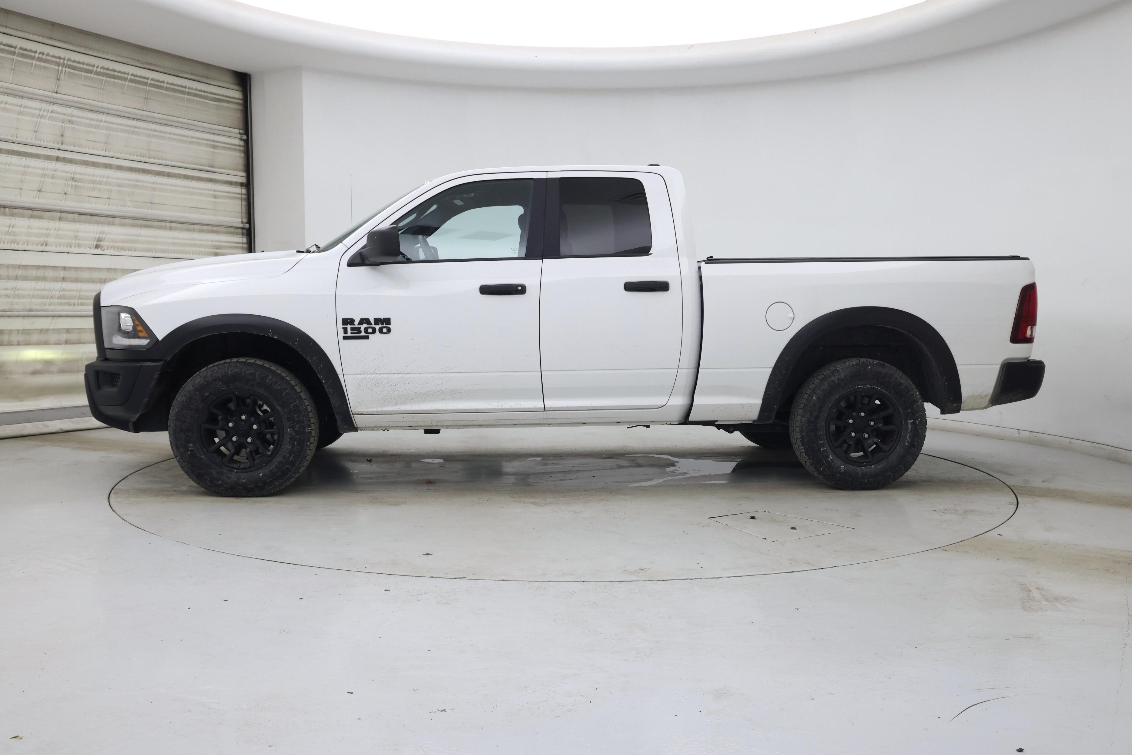 Thumbnail: 2021 RAM 1500 Classic - 3