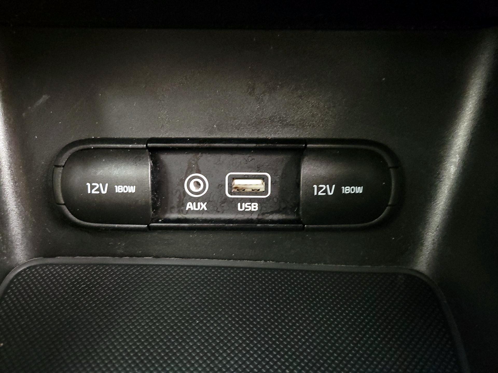 Thumbnail: 2019 Kia Sportage - 18