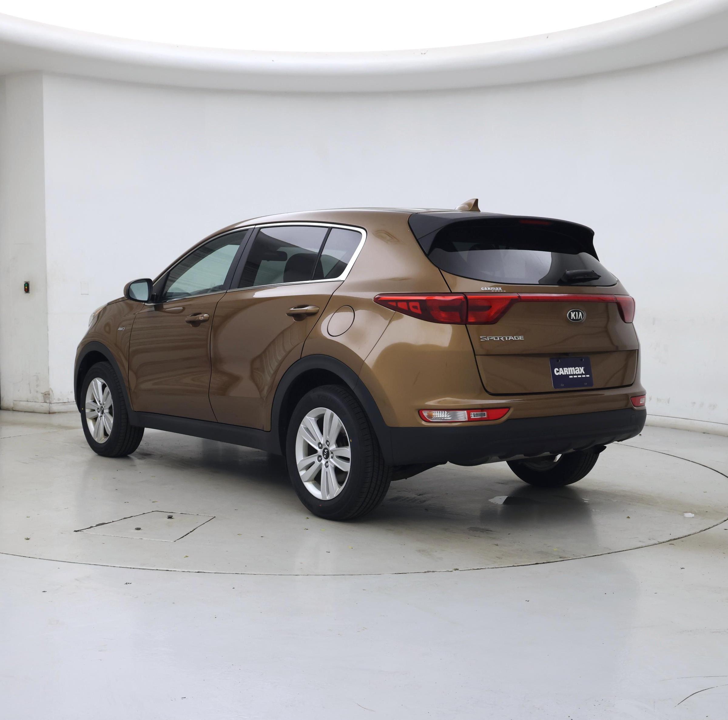 Thumbnail: 2019 Kia Sportage - 2
