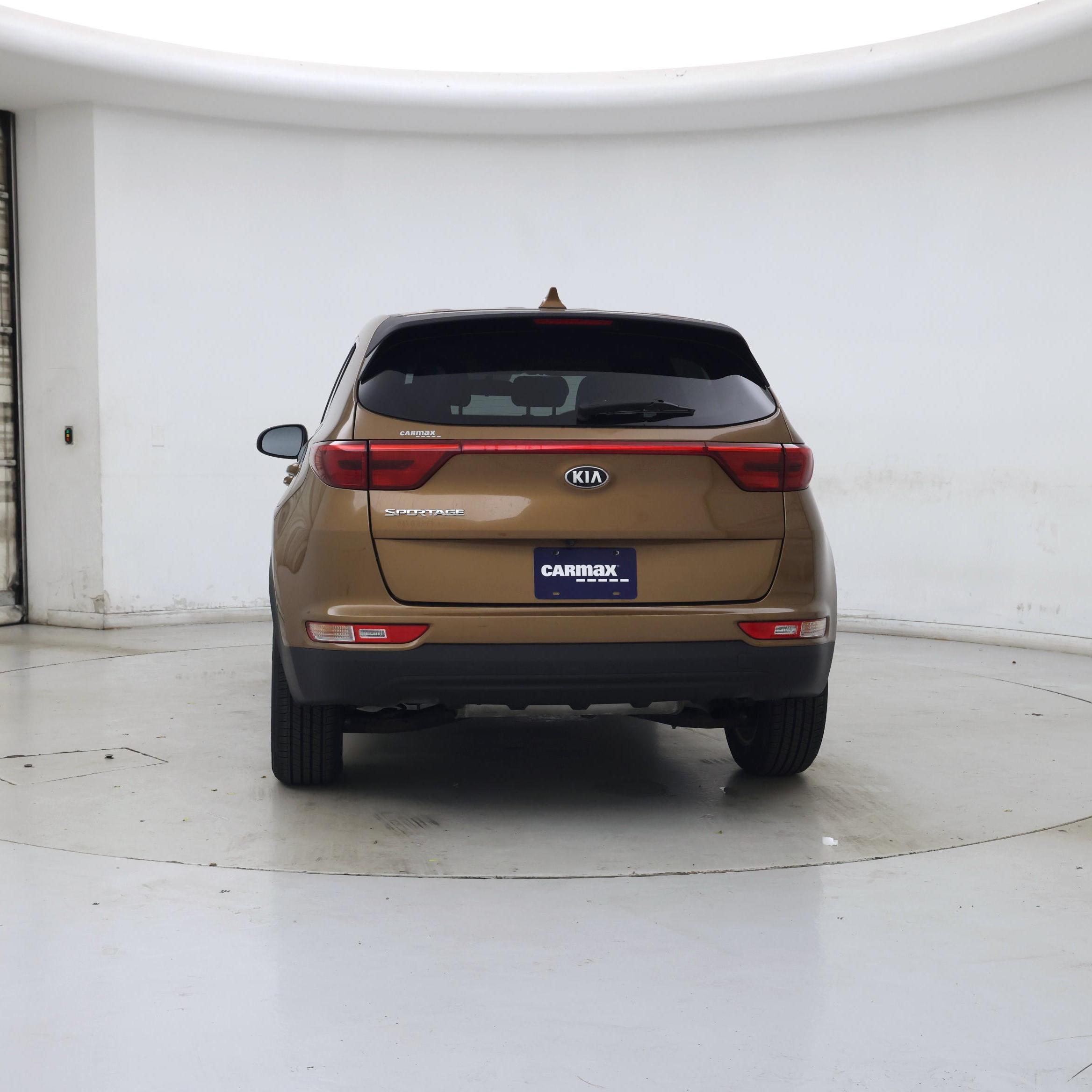 Thumbnail: 2019 Kia Sportage - 6