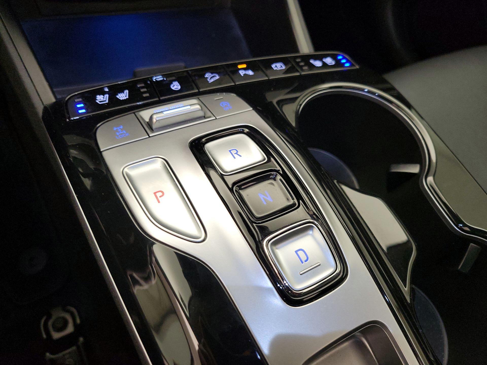 Thumbnail: 2022 Hyundai Tucson - 17