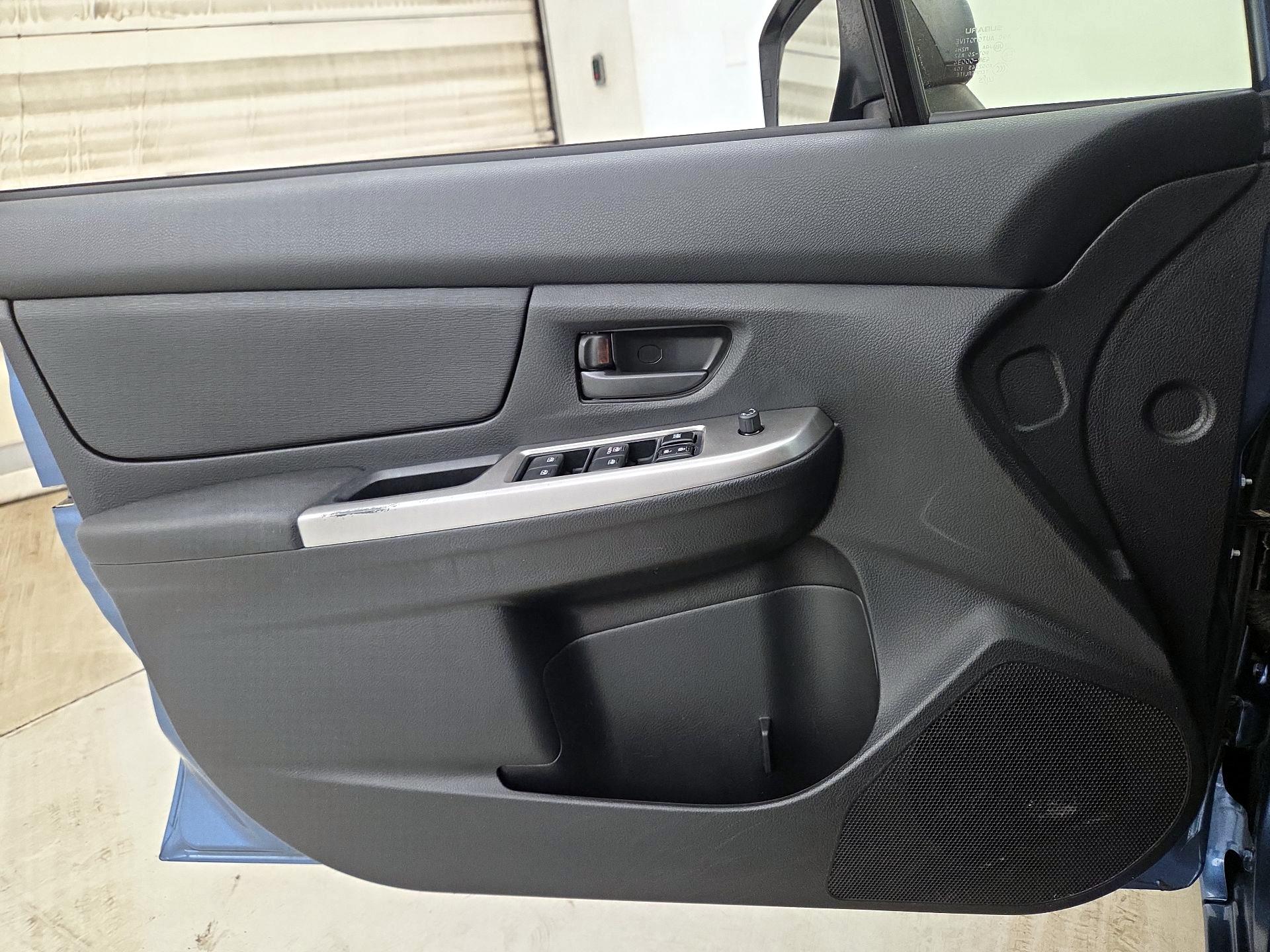 Thumbnail: 2015 Subaru Impreza - 12