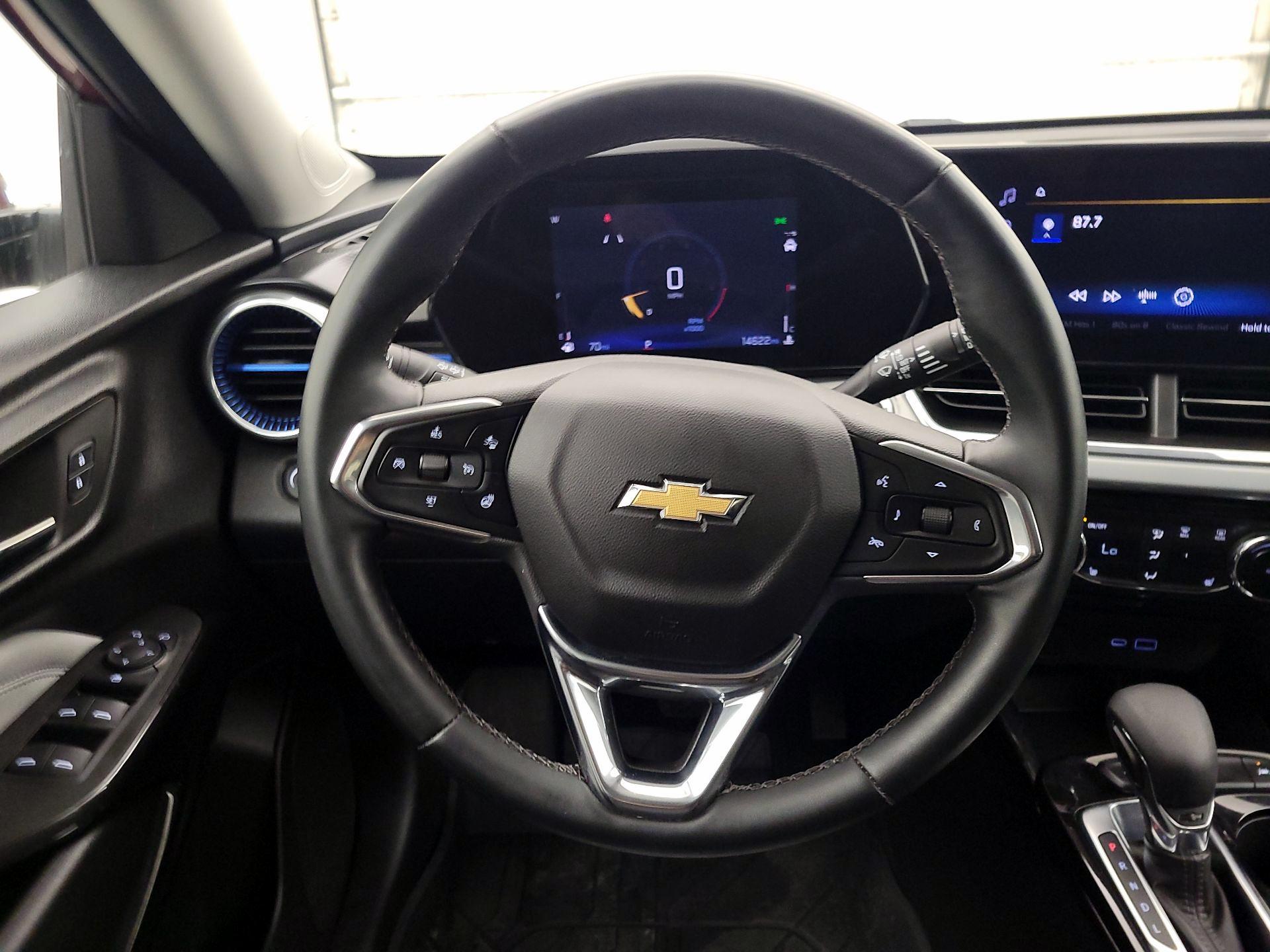 Thumbnail: 2024 Chevrolet Trax - 10